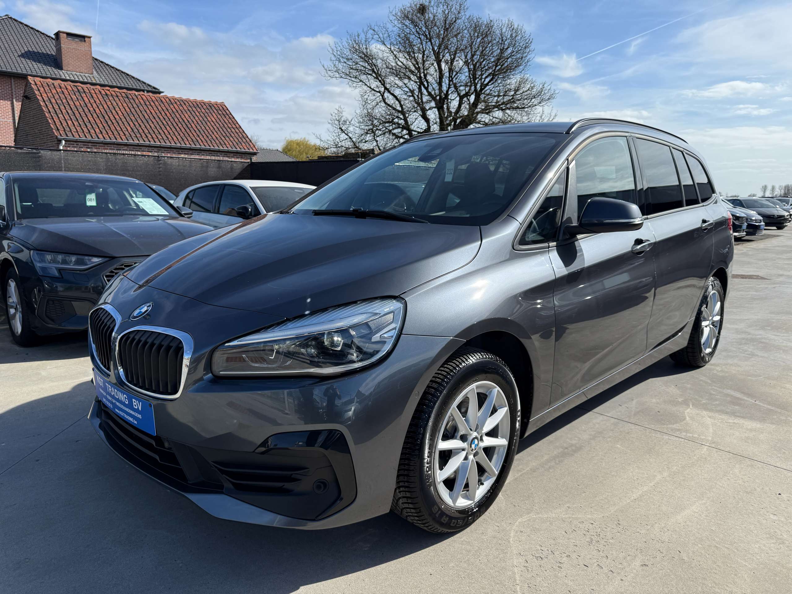 6067344e-83b5-4501-b543-e2d0139e6ecd9-bmw-216-da-gran-tourer-automaat-full-led-navi-dab-pdc-alu.jpg