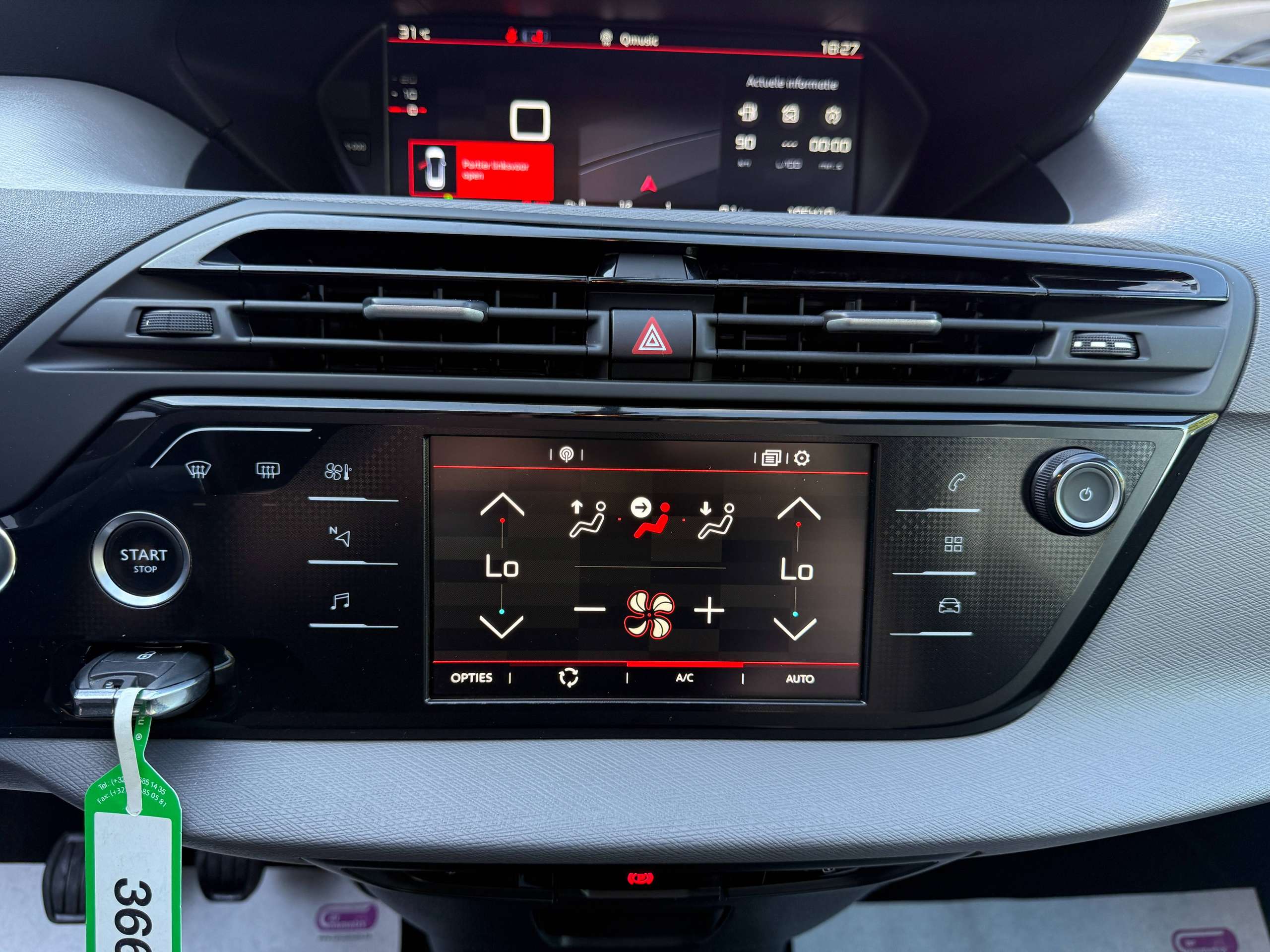73fdca91-3b8d-44a5-9d03-fb83e75553dc19-citroen-c4-spacetourer-1-2i-130pk-navigatie-carplay-led-camera-dode-hoek-pdc-bluetooth.jpg