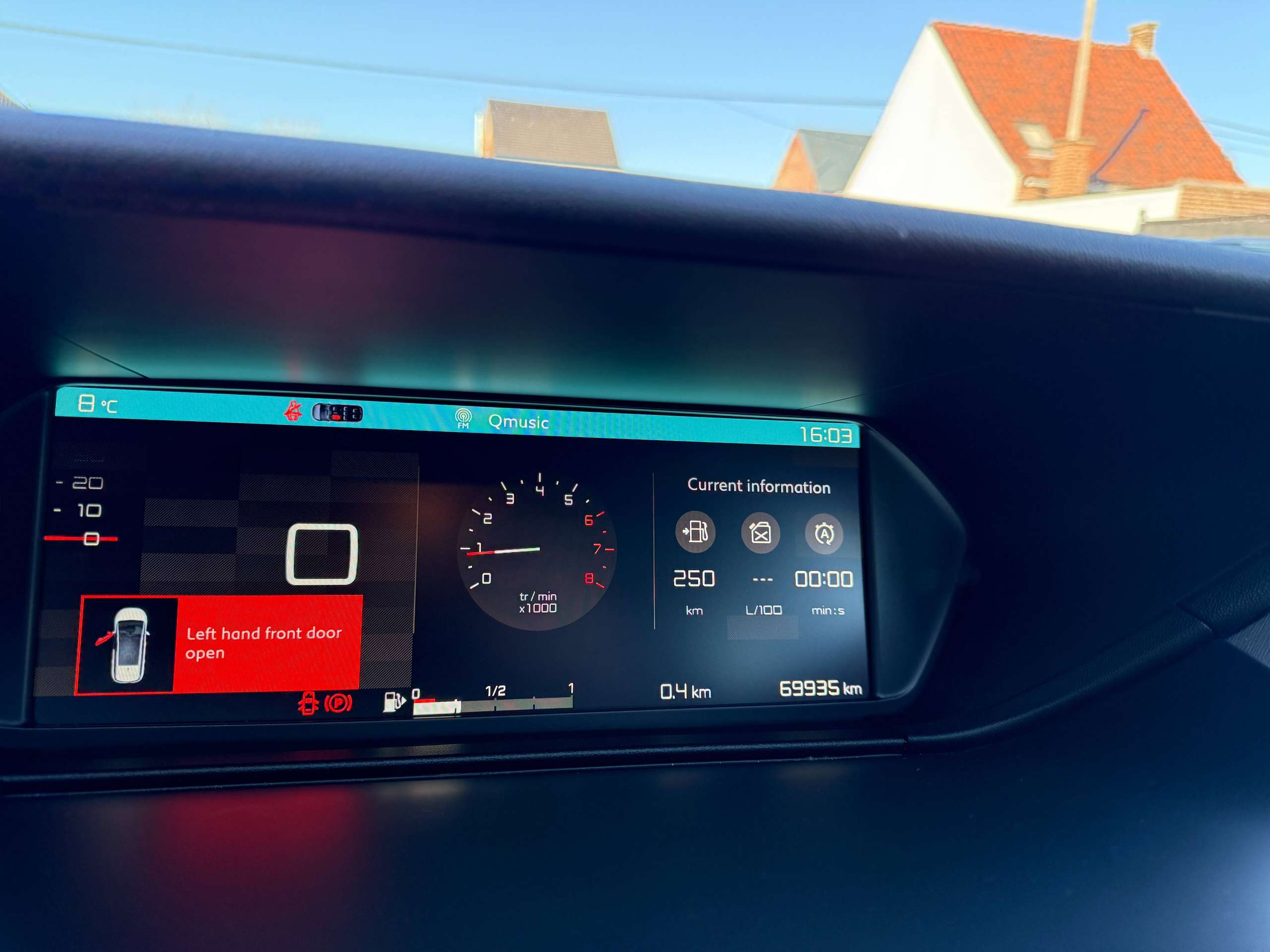 a426e9c7-849f-4bf8-a772-3ba7dc184afd17-citroen-grand-c4-spacetourer-1-2i-130pk-7-zetels-camera-navi-carplay-led-pdc.jpg