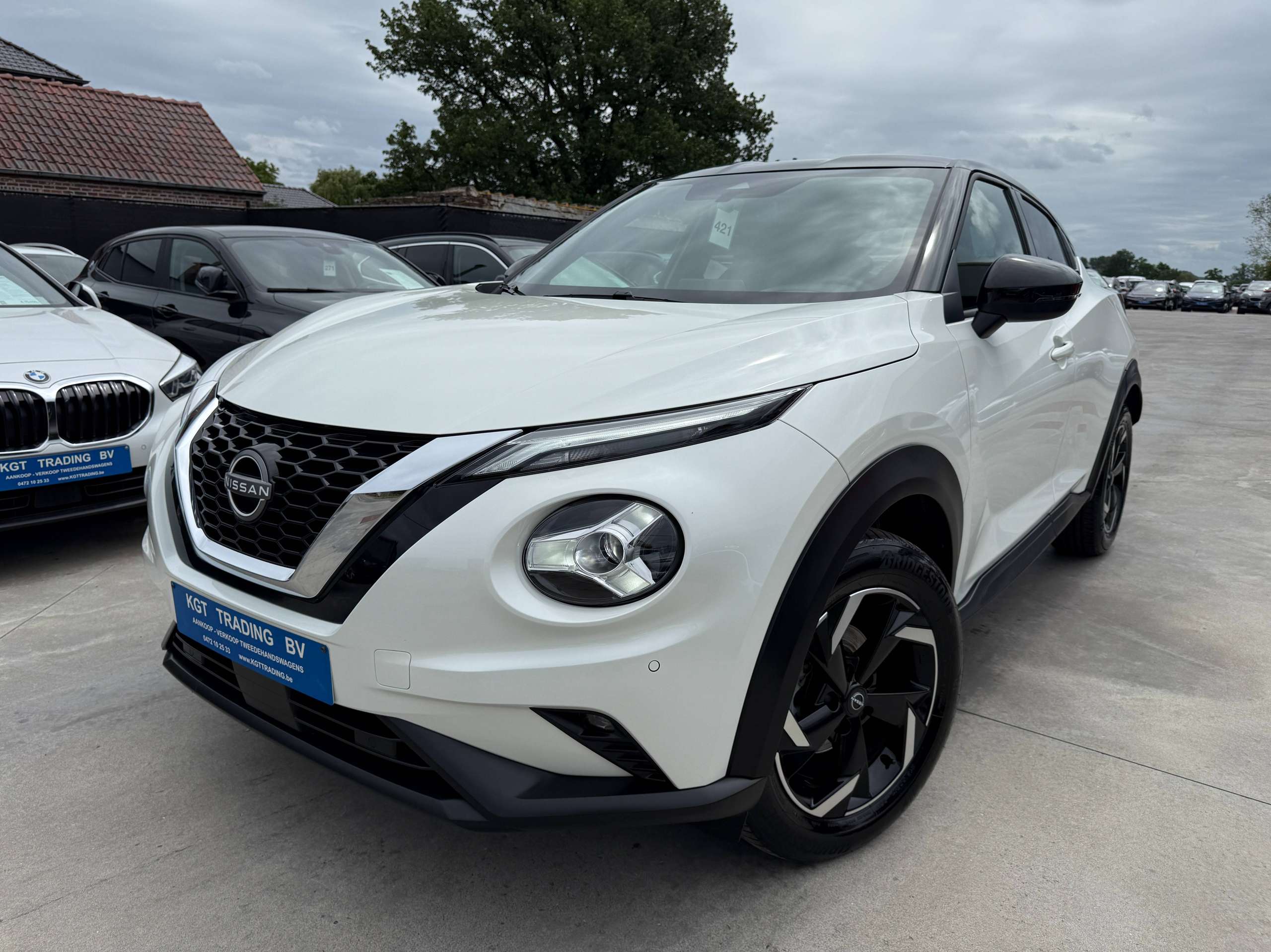 acea4a9f-97f1-4b5b-a63c-6b3274f904b91-nissan-juke-1-0i-full-led-navigatie-leder-camera-carplay-alu-bluetooth.jpg