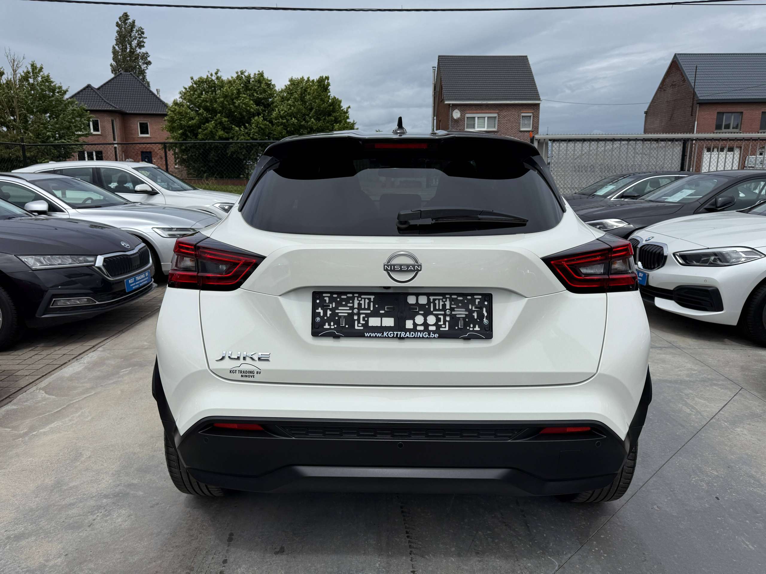 acea4a9f-97f1-4b5b-a63c-6b3274f904b96-nissan-juke-1-0i-full-led-navigatie-leder-camera-carplay-alu-bluetooth.jpg