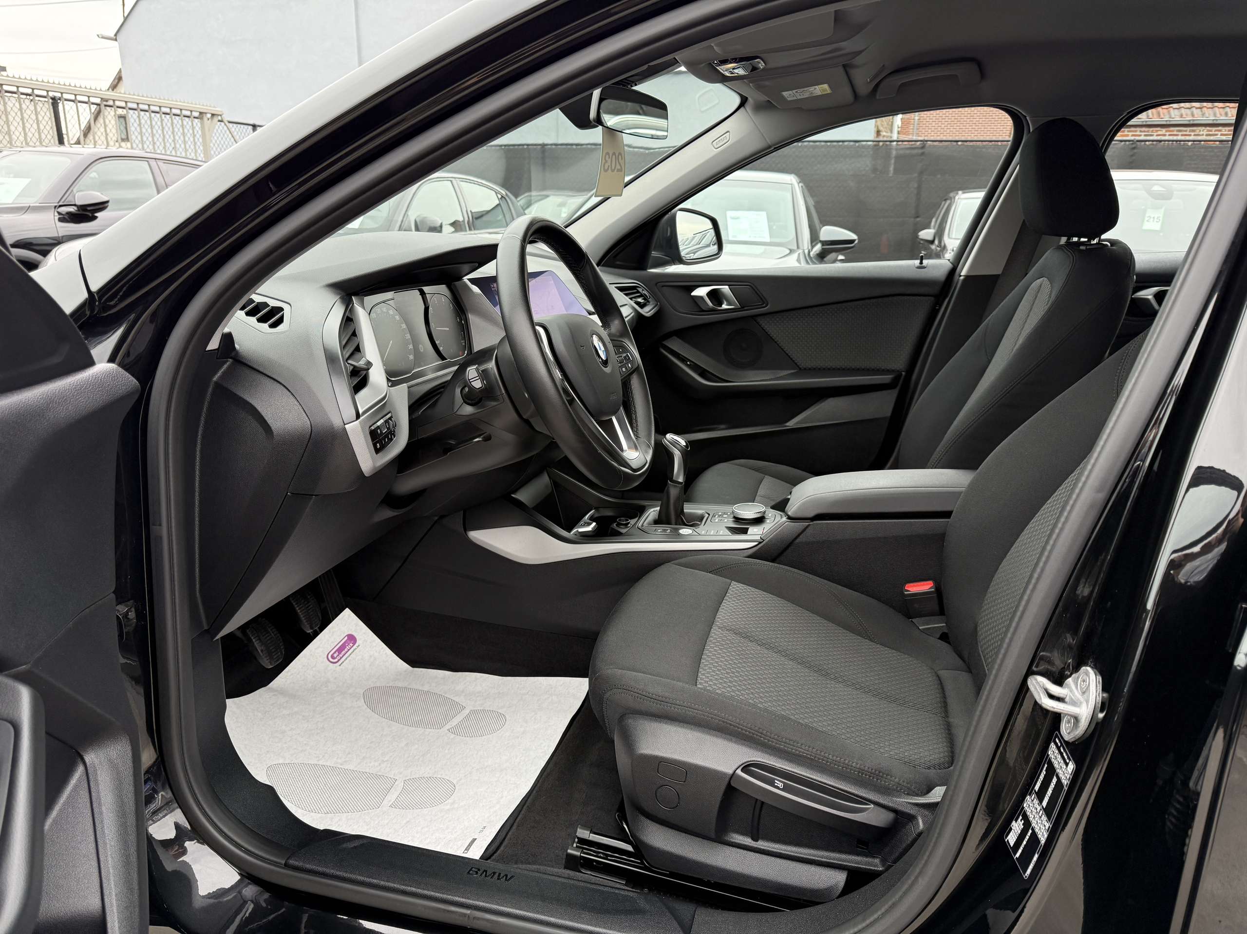 cfa535cd-d7be-4c0c-9a23-d6363453bae713-bmw-116-i-full-led-navigatie-carplay-dab-bluetooth-pdc-alu.jpg