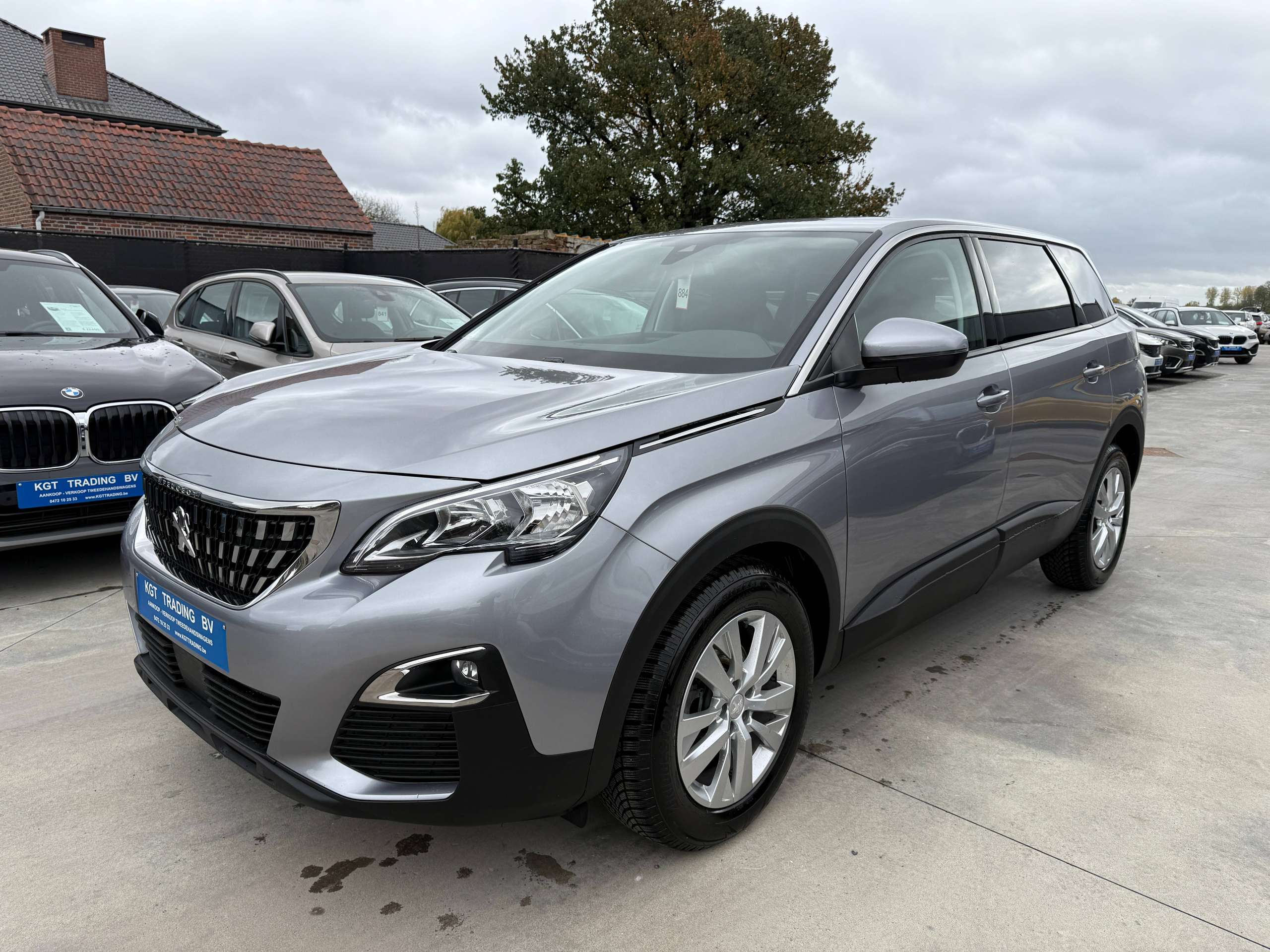 db0f059e-a15b-43d2-8e73-492cb95a46089-peugeot-5008-1-2i-130pk-navigatie-camera-carplay-dab-zetelverwa.jpg