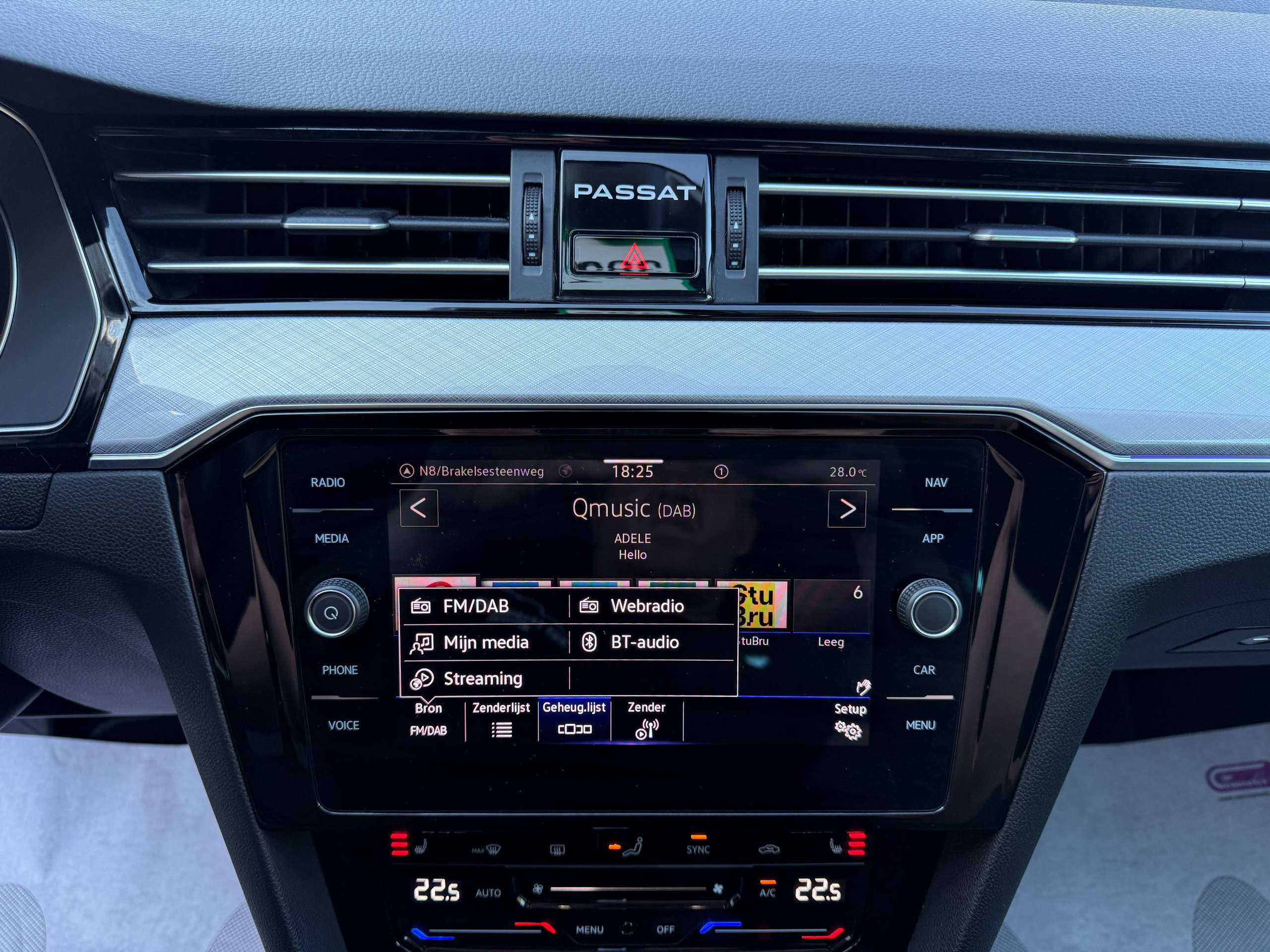 0783c60b-456e-409b-87ec-649e8ece7fb223-volkswagen-passat-variant-2-0-tdi-122pk-dsg-automaat-navigatie-camera-iq-full-led-carplay-dab-pdc-alu.jpg