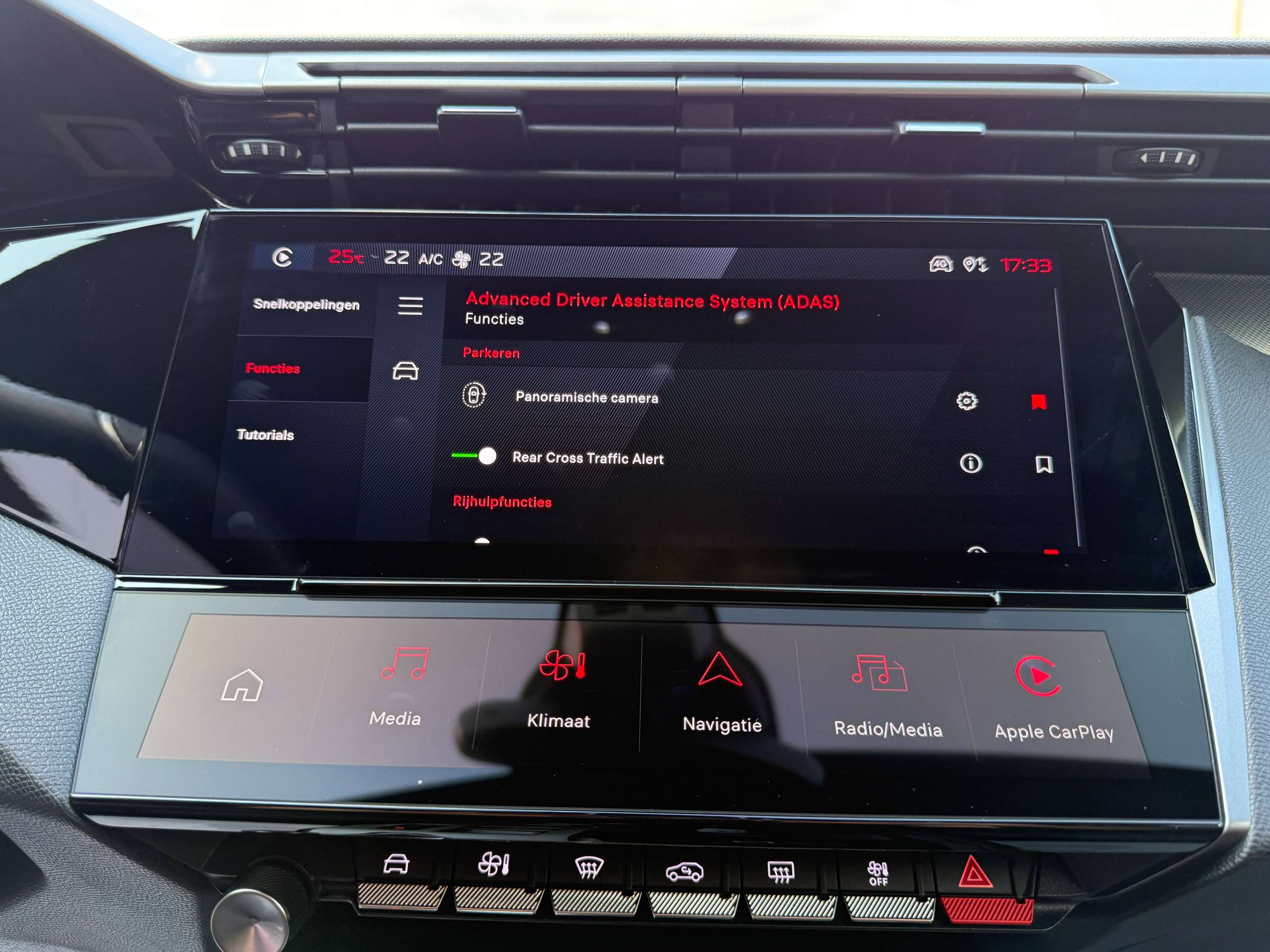 087a493d-f99f-4b38-a270-9aeb9558c31a27-peugeot-408-1-2i-turbo-hybrid-gt-line-automaat-navi-leder-full-led-360-camera-carplay.jpg