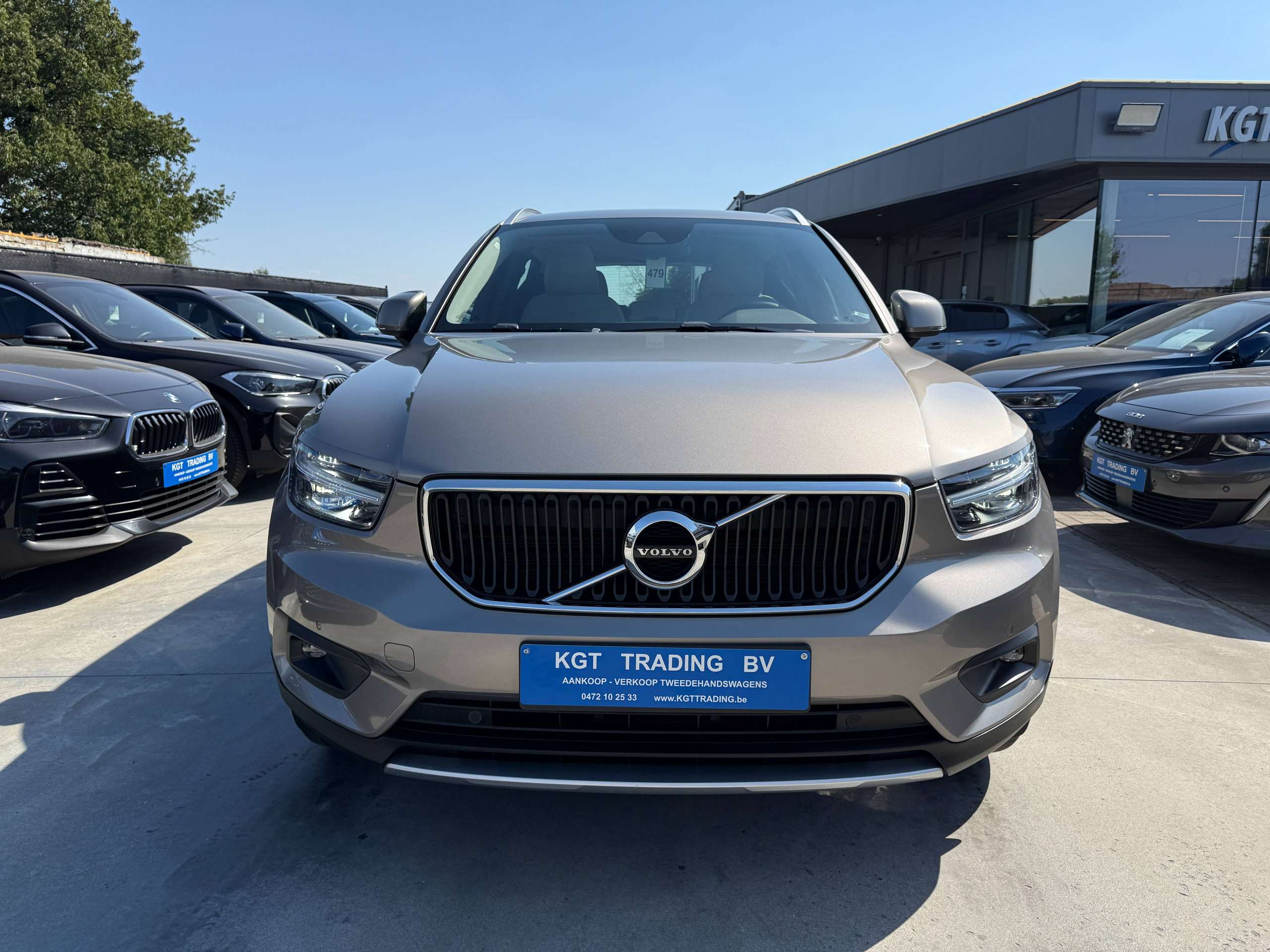0ec22e5d-9e09-49aa-bf9a-83dbb57195b92-volvo-xc40-1-5-t3-163pk-navigatie-full-led-camera-carplay-leder-alu-pdc.jpg