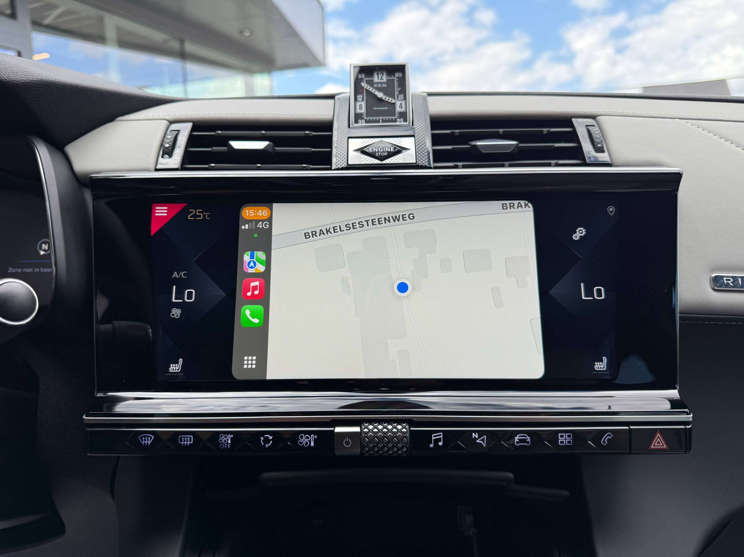 0f1328d2-de1a-47c2-ae30-a788d371a50932-ds-automobiles-ds-7-crossback-1-2i-130pk-automaat-navigatie-leder-carplay-massage-zetels-full-led.jpg