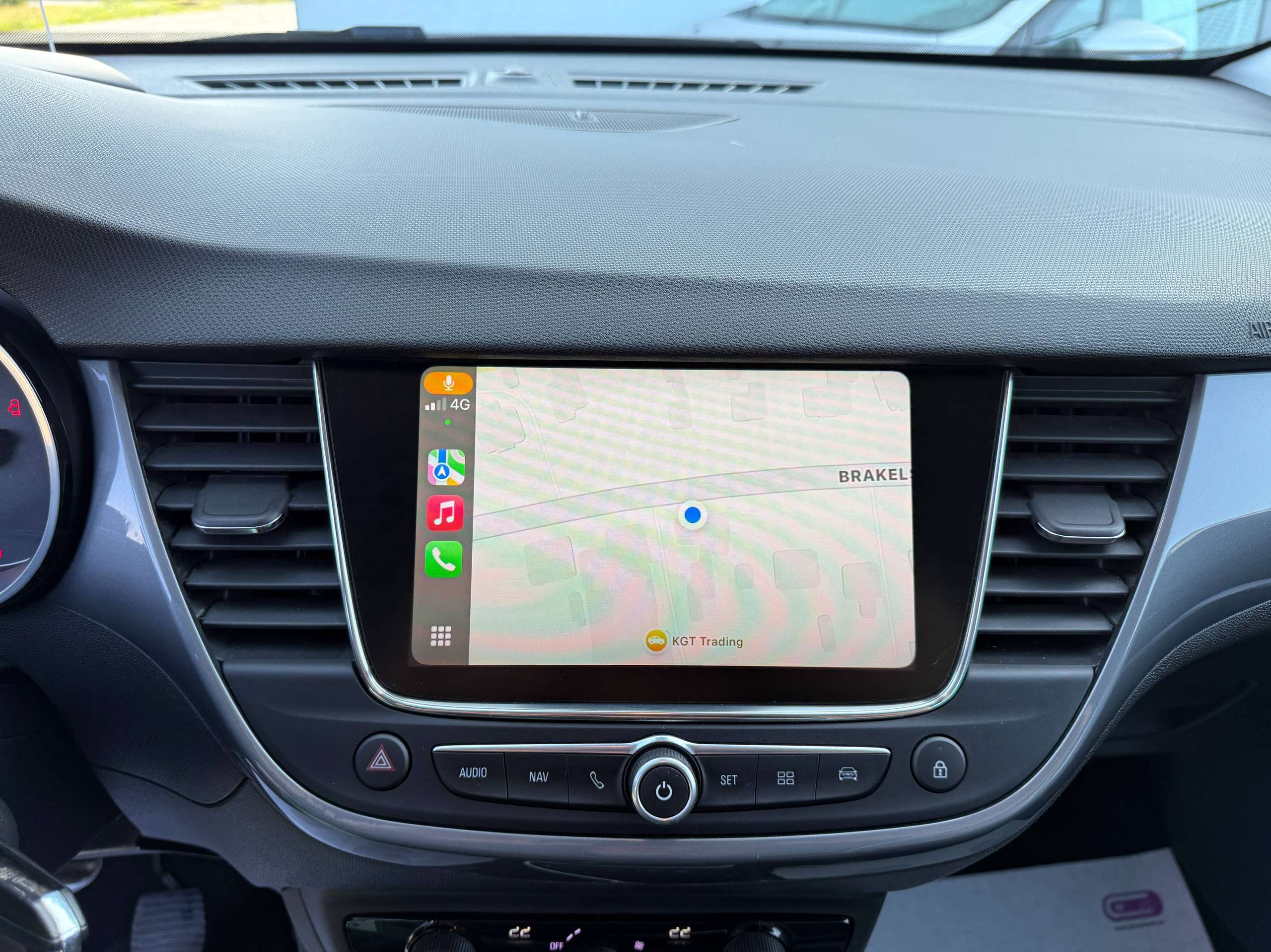 13348820-2315-4d31-ab44-ad2ddf5d143629-opel-crossland-x-1-2i-110pk-navigatie-leder-head-up-camera-carplay-led-alu-carpass.jpg