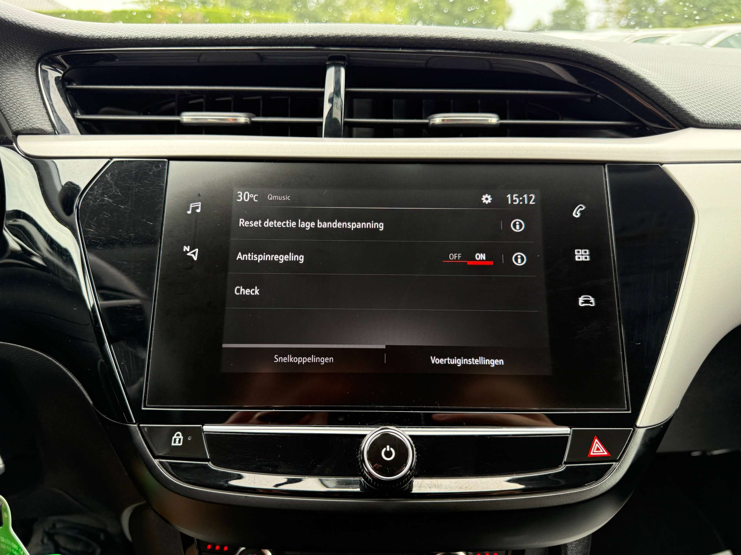 1a580933-11ff-4054-bc70-37eecd2fdd8219-opel-corsa-1-2i-100pk-carplay-zetelverwarming-bluetooth-pdc-alu-led.jpg
