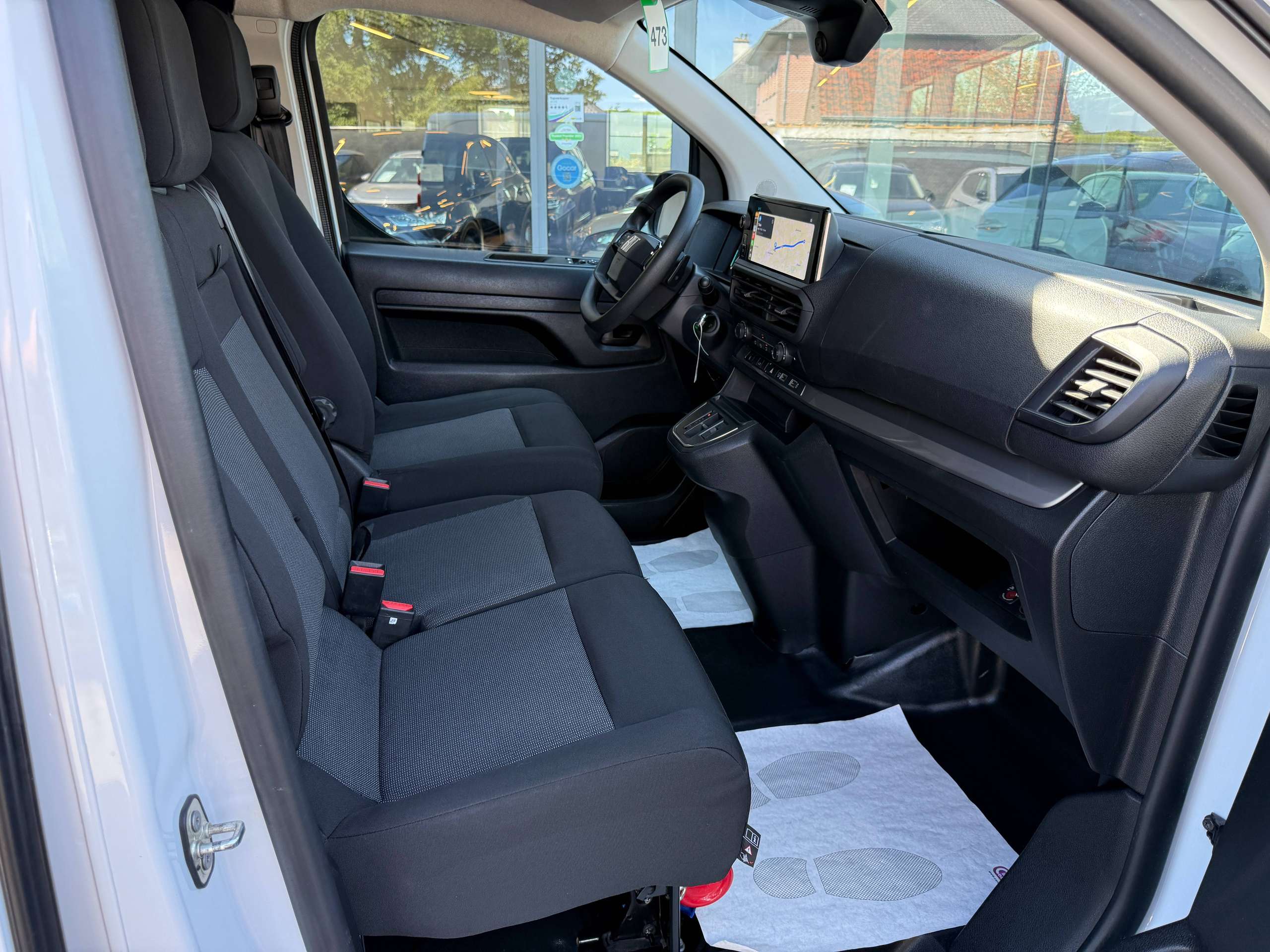 1abfaa28-8bba-4ed1-bfdb-232f8e0cc99a28-fiat-scudo-2-0-bluehdi-l3-automaat-navigatie-3-zit-carplay-pdc-bluetooth.jpg