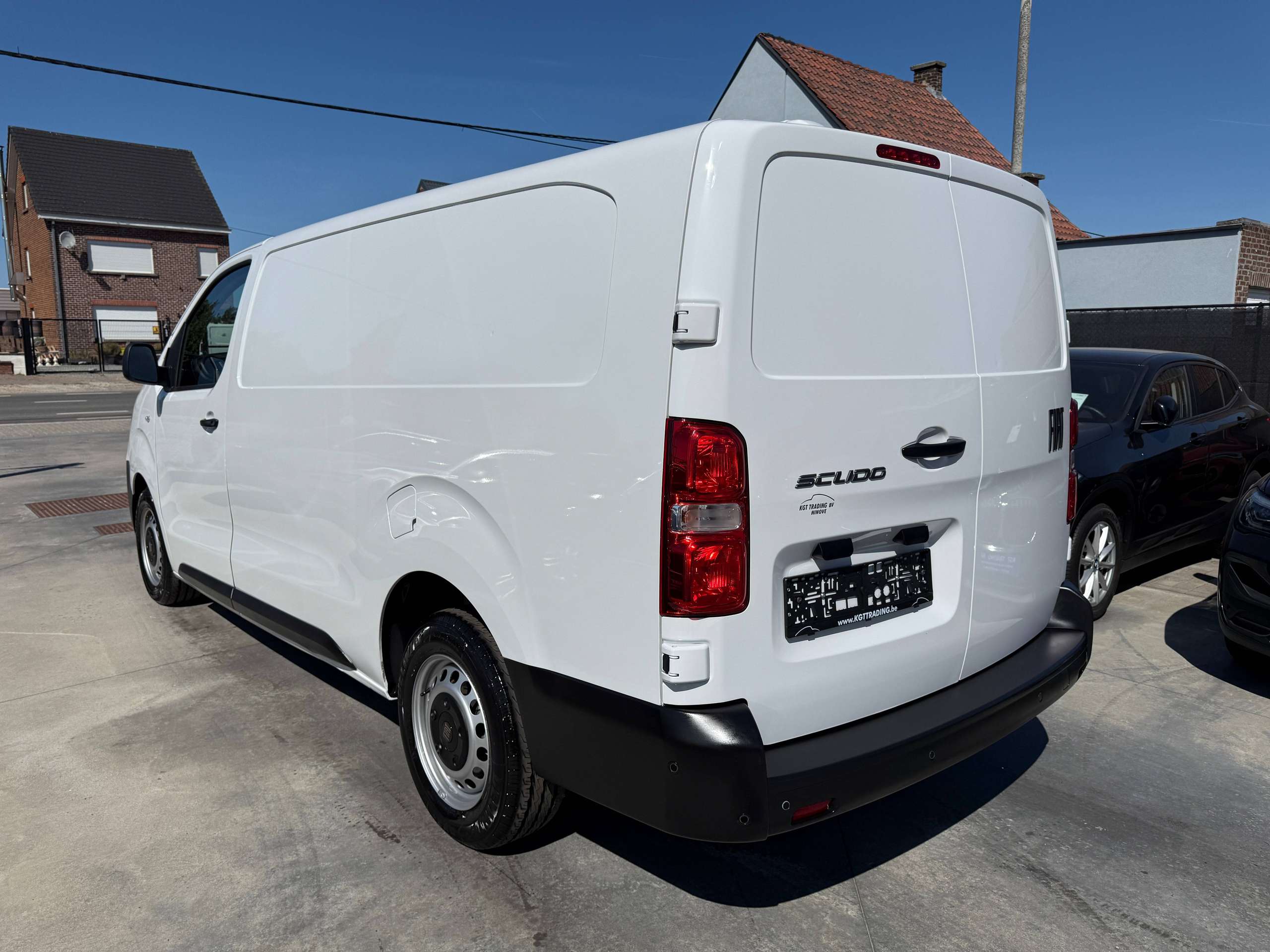 1abfaa28-8bba-4ed1-bfdb-232f8e0cc99a7-fiat-scudo-2-0-bluehdi-l3-automaat-navigatie-3-zit-carplay-pdc-bluetooth.jpg