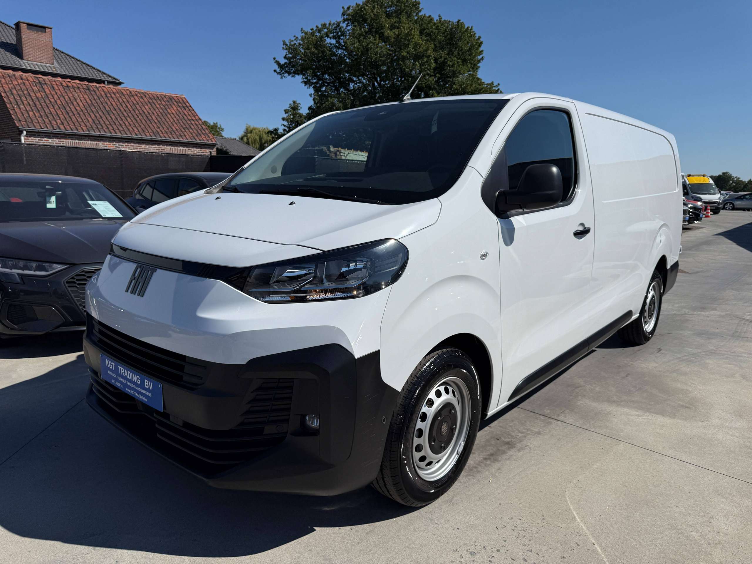 1abfaa28-8bba-4ed1-bfdb-232f8e0cc99a9-fiat-scudo-2-0-bluehdi-l3-automaat-navigatie-3-zit-carplay-pdc-bluetooth.jpg