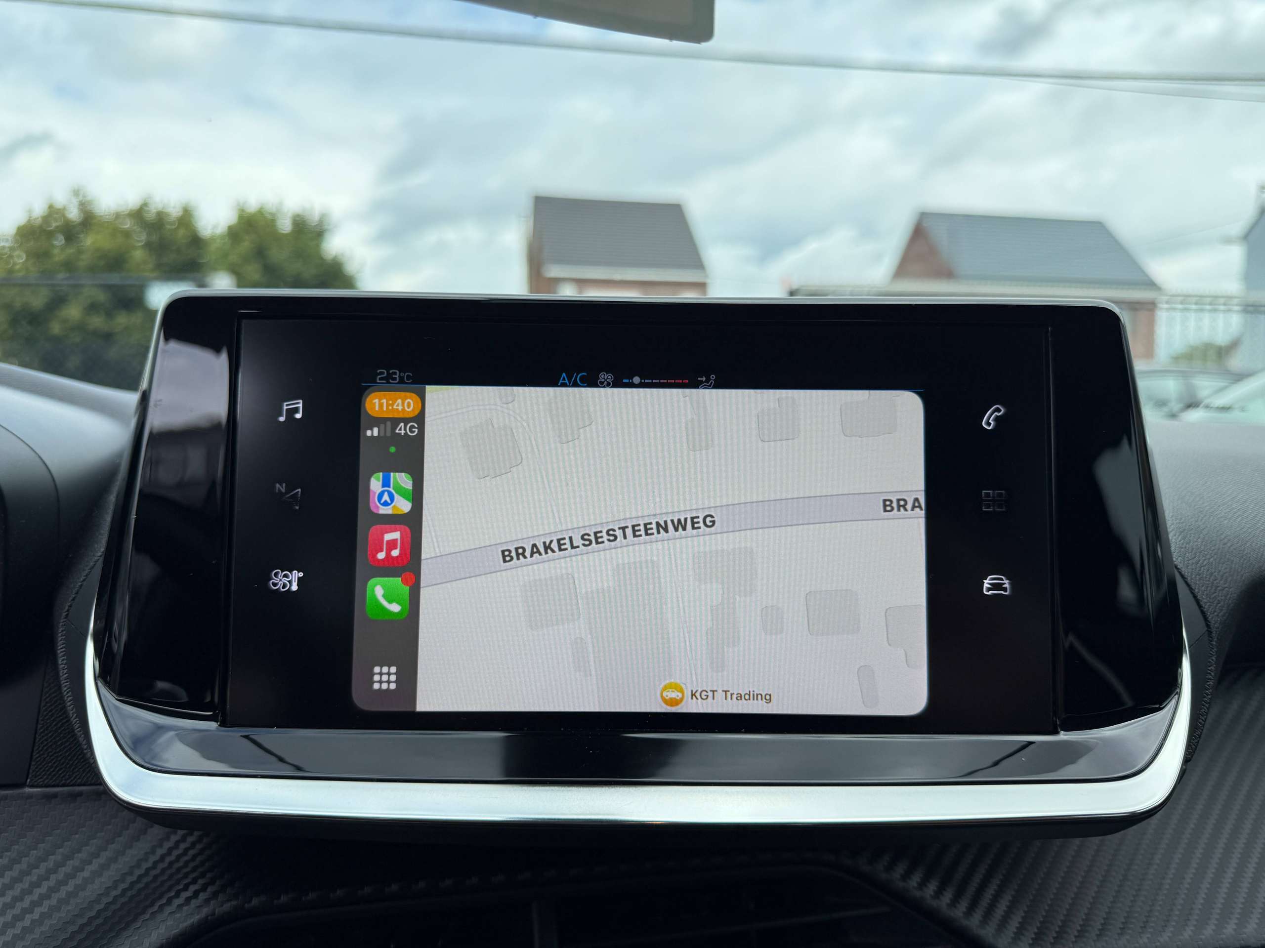 369c7069-1017-473a-950f-81b5024c573d26-peugeot-2008-1-2i-130pk-automaat-navigatie-full-led-carplay-pdc-alu-carpass.jpg