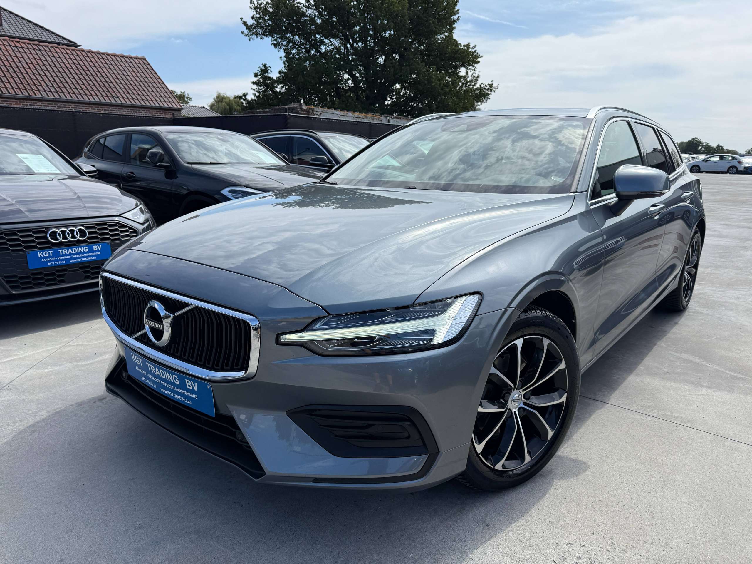 519e1055-1c6d-4a97-8d48-5d77d37a2a591-volvo-v60-2-0-d3-150pk-navigatie-leder-full-led-carplay-camera-bluetooth-pdc.jpg