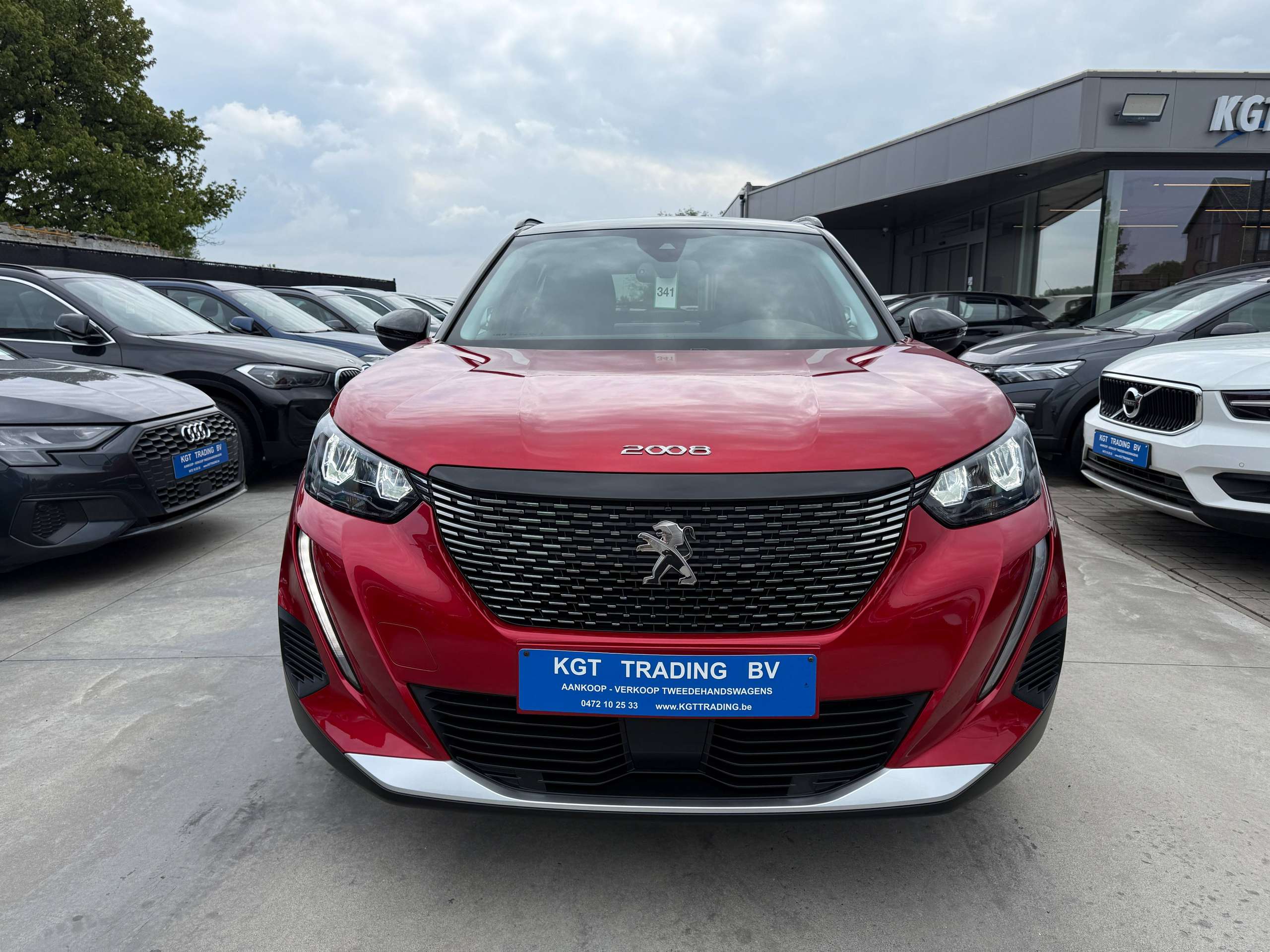 52e8ccf1-0fd1-4a06-8a8d-a48b644202ee2-peugeot-2008-1-2i-full-led-camera-leder-navigatie-virtual-carplay.jpg