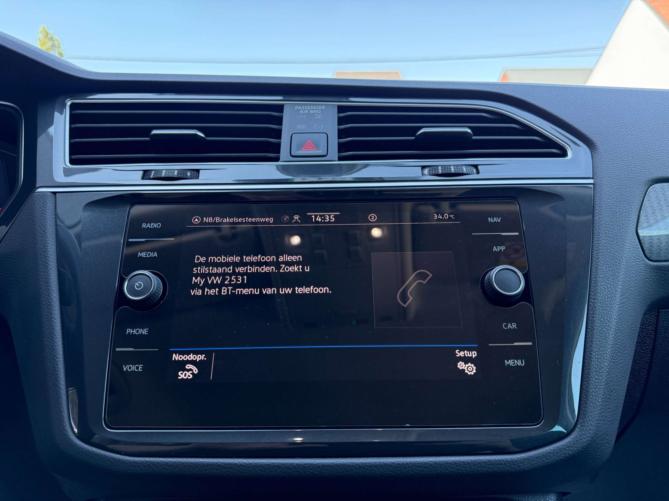 564f47de-299f-48ef-8c06-172e04f8db7427-volkswagen-tiguan-1-4i-e-hybrid-automaat-navigatie-full-led-zwart-leder-360-camera-carplay.jpg