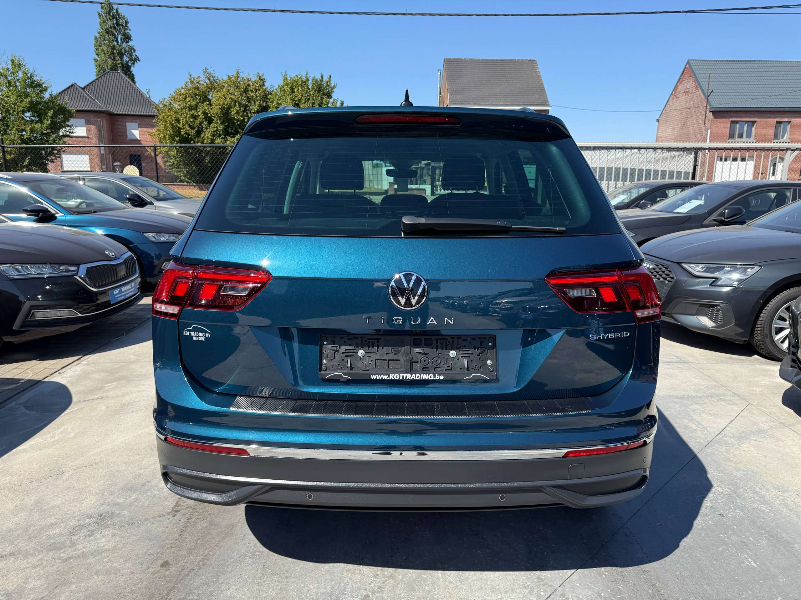 564f47de-299f-48ef-8c06-172e04f8db746-volkswagen-tiguan-1-4i-e-hybrid-automaat-navigatie-full-led-zwart-leder-360-camera-carplay.jpg