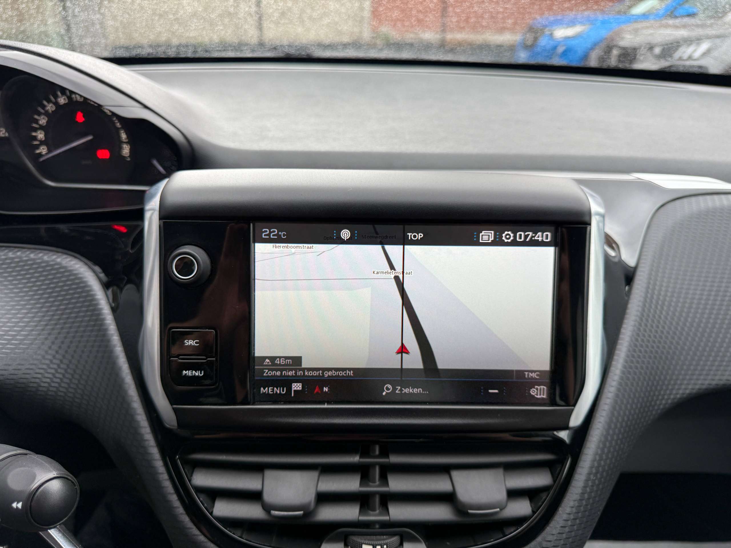 57eb5c81-d206-4366-8a10-c29a1b063f2018-peugeot-208-1-2i-5-deurs-navigatie-carplay-led-parkeersensoren-airco-alu-bluetooth.jpg