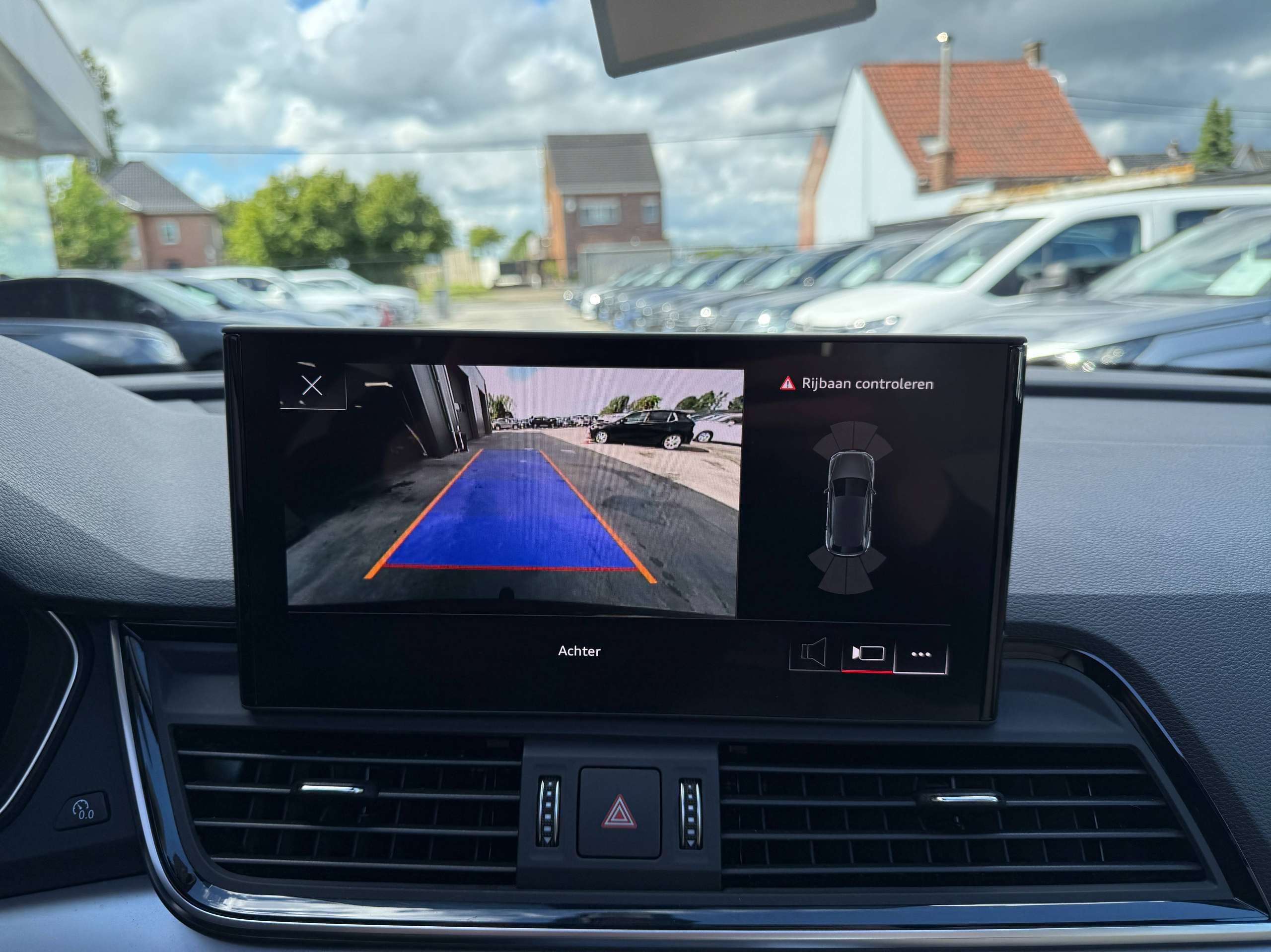 75839e80-b249-4c7c-8ee5-c8af55806ae626-audi-q5-phev-50-tfsie-quattro-navigatie-pano-dak-leder-camera-full-led-virtual.jpg