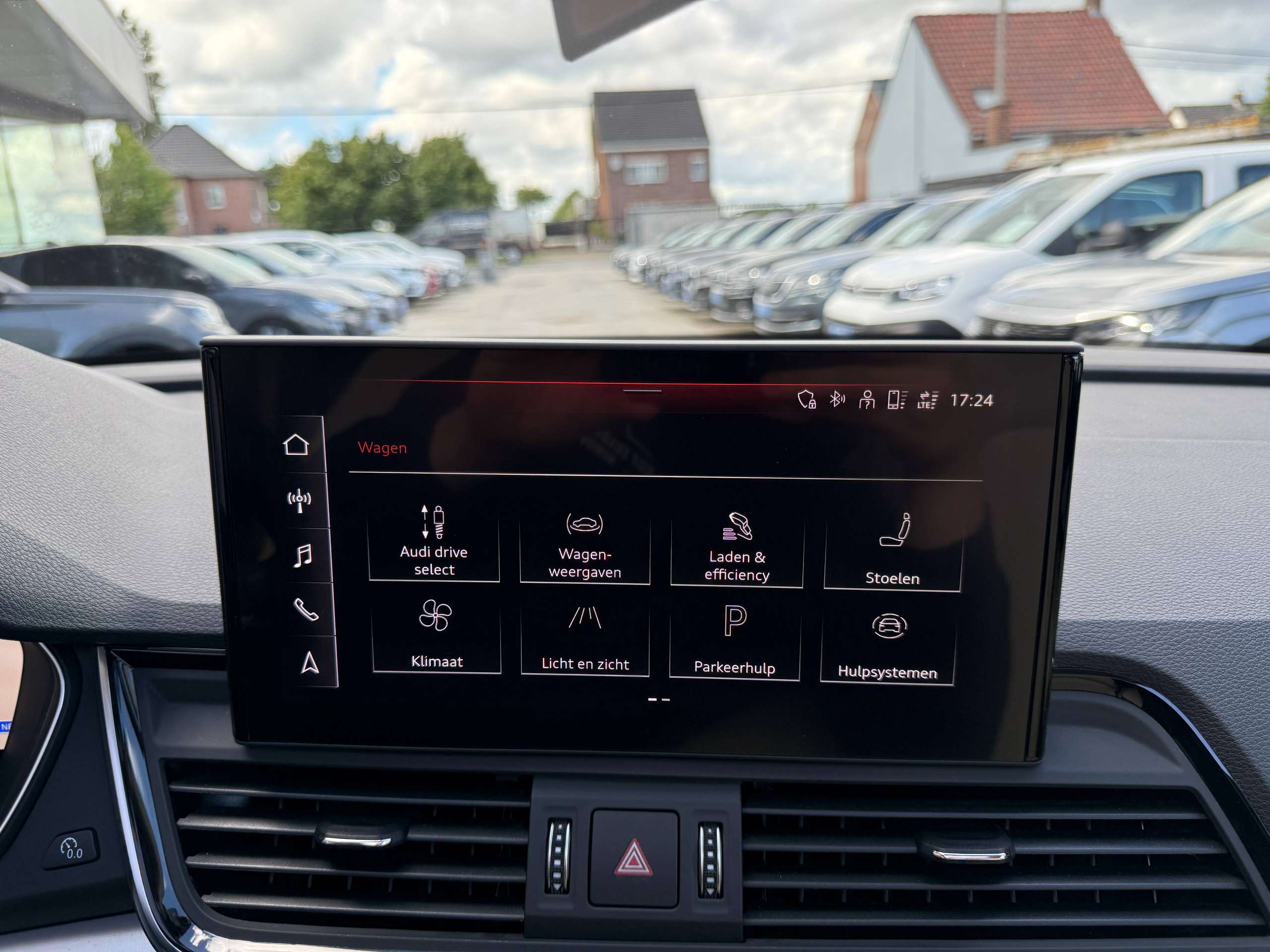 75839e80-b249-4c7c-8ee5-c8af55806ae629-audi-q5-phev-50-tfsie-quattro-navigatie-pano-dak-leder-camera-full-led-virtual.jpg