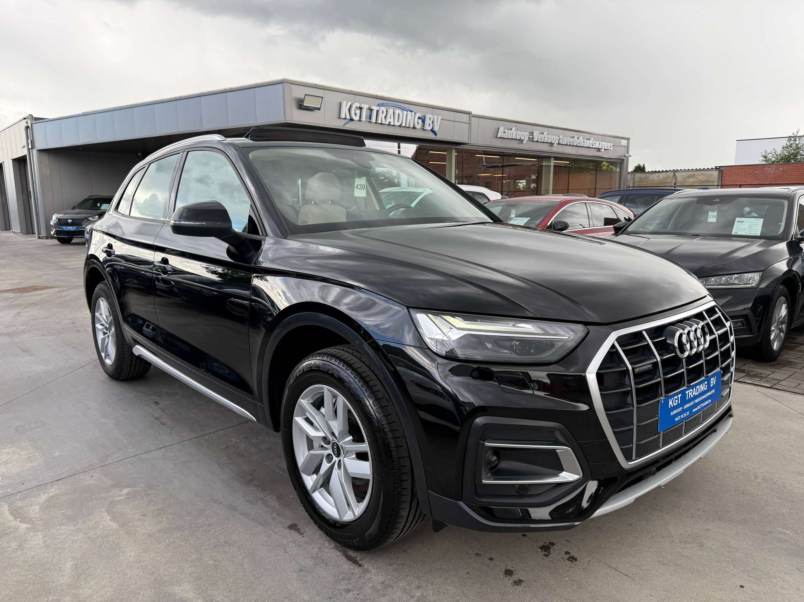 75839e80-b249-4c7c-8ee5-c8af55806ae63-audi-q5-phev-50-tfsie-quattro-navigatie-pano-dak-leder-camera-full-led-virtual.jpg