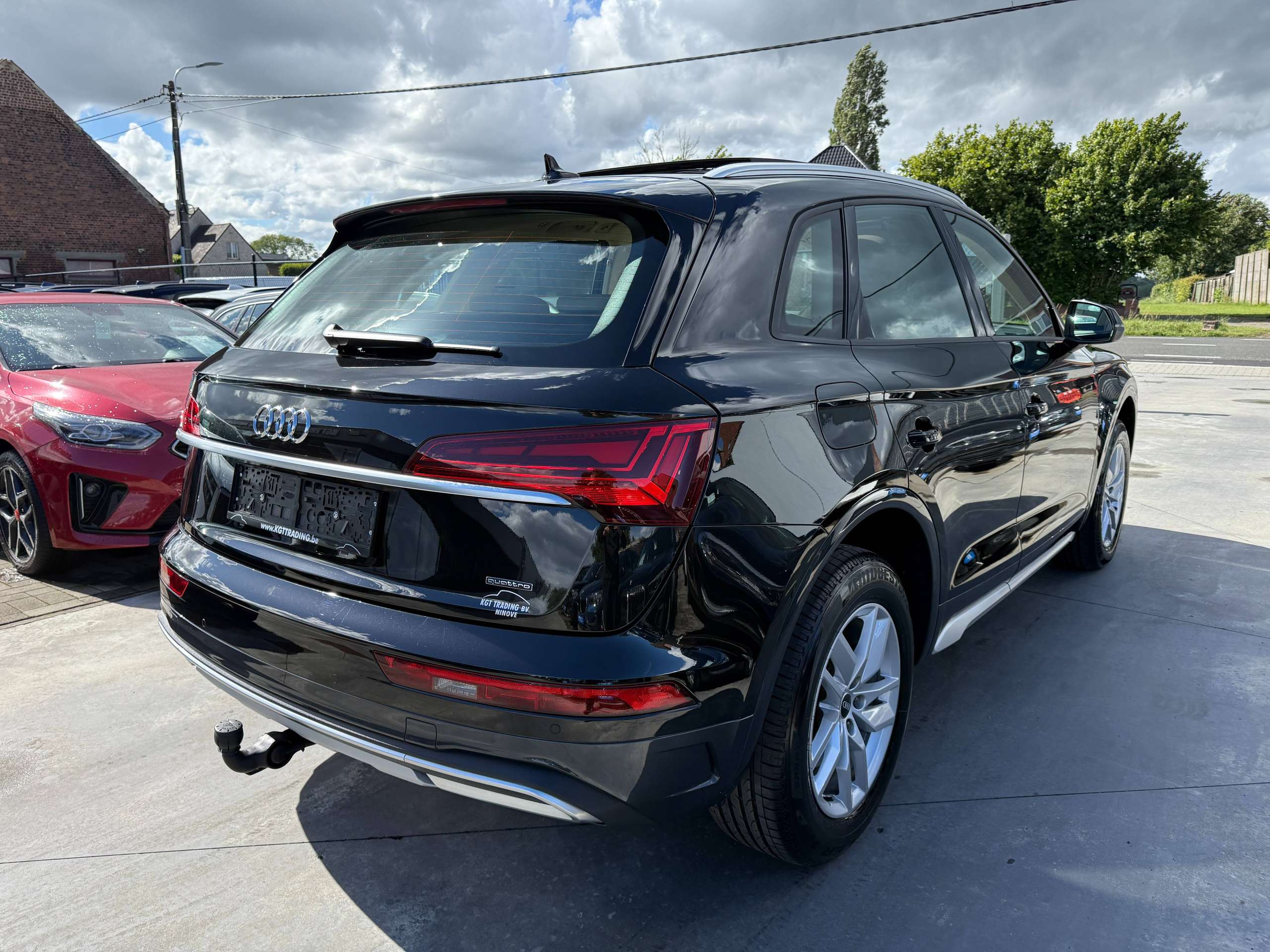75839e80-b249-4c7c-8ee5-c8af55806ae65-audi-q5-phev-50-tfsie-quattro-navigatie-pano-dak-leder-camera-full-led-virtual.jpg