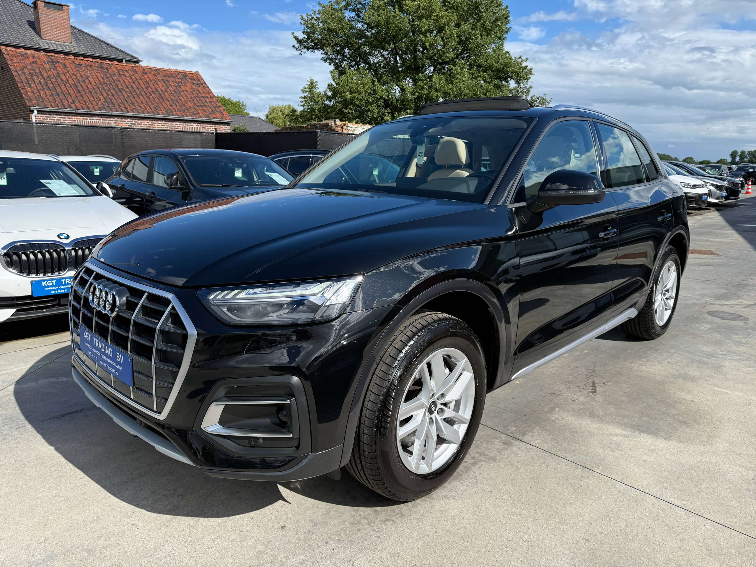 75839e80-b249-4c7c-8ee5-c8af55806ae69-audi-q5-phev-50-tfsie-quattro-navigatie-pano-dak-leder-camera-full-led-virtual.jpg