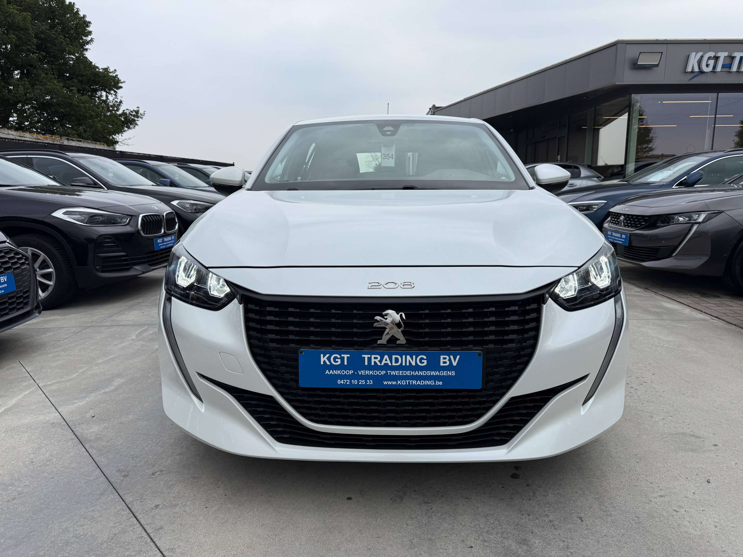 76207594-ba17-485d-ad61-5c06d93415552-peugeot-208-1-2i-full-led-navigatie-carplay-bluetooth-pdc-airco.jpg