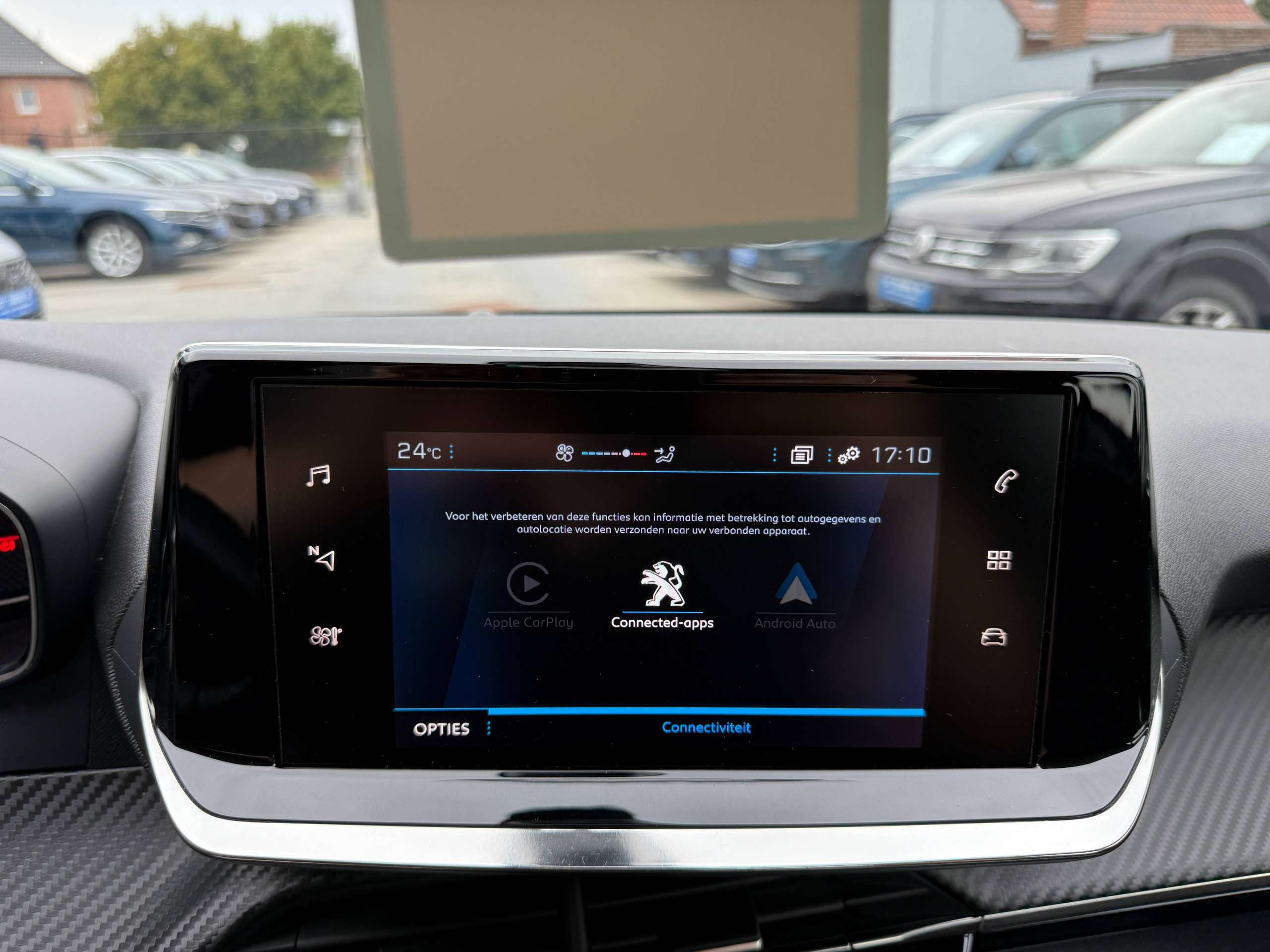 76207594-ba17-485d-ad61-5c06d934155522-peugeot-208-1-2i-full-led-navigatie-carplay-bluetooth-pdc-airco.jpg