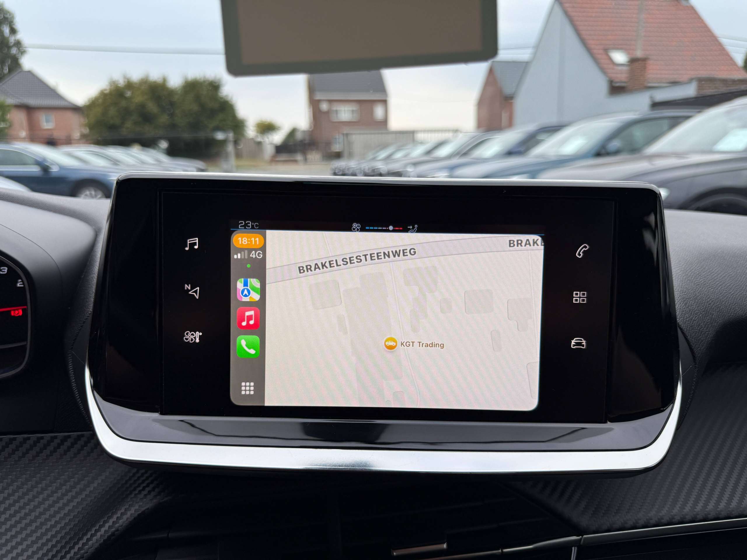 76207594-ba17-485d-ad61-5c06d934155526-peugeot-208-1-2i-full-led-navigatie-carplay-bluetooth-pdc-airco.jpg