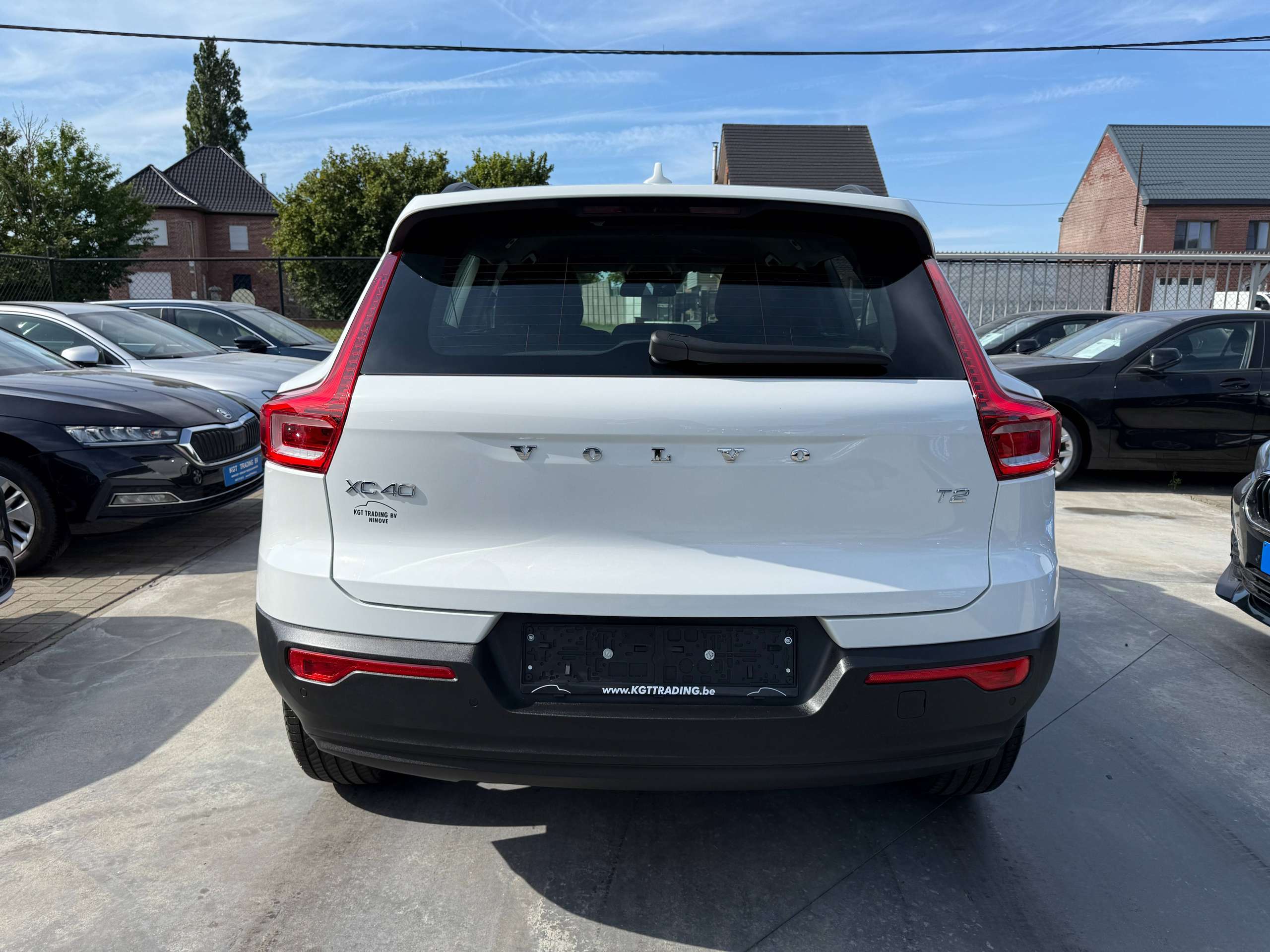 78a486c5-085e-4742-8d24-0cc30cf4e22c6-volvo-xc40-1-5-t2-129pk-navigatie-full-led-bluetooth-dab-pdc-carpass.jpg