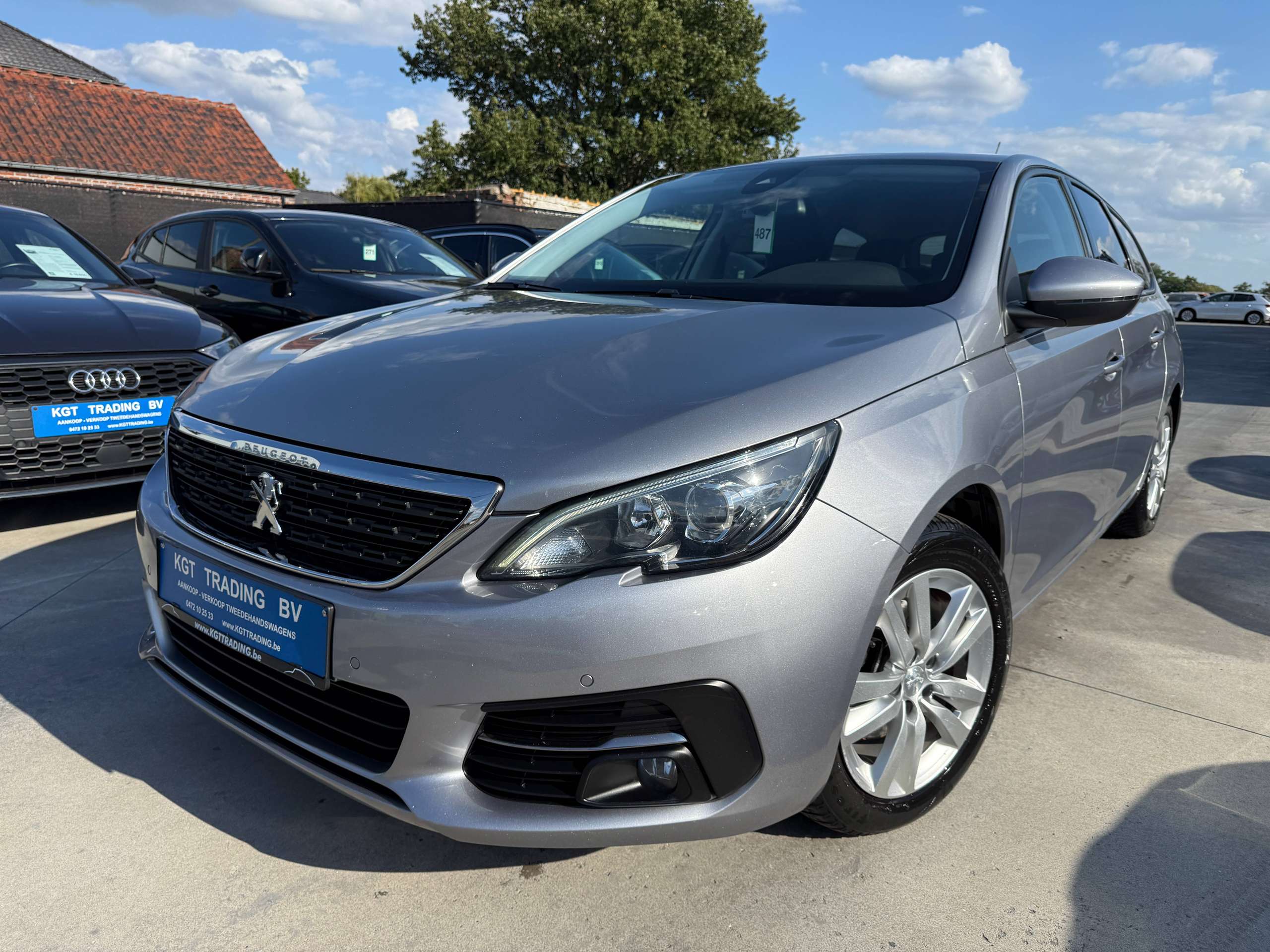 7e2e5f2f-4546-4be6-85a3-4843789bff761-peugeot-308-sw-1-5-bluehdi-130pk-navigatie-carplay-bluetooth-pdc-led.jpg