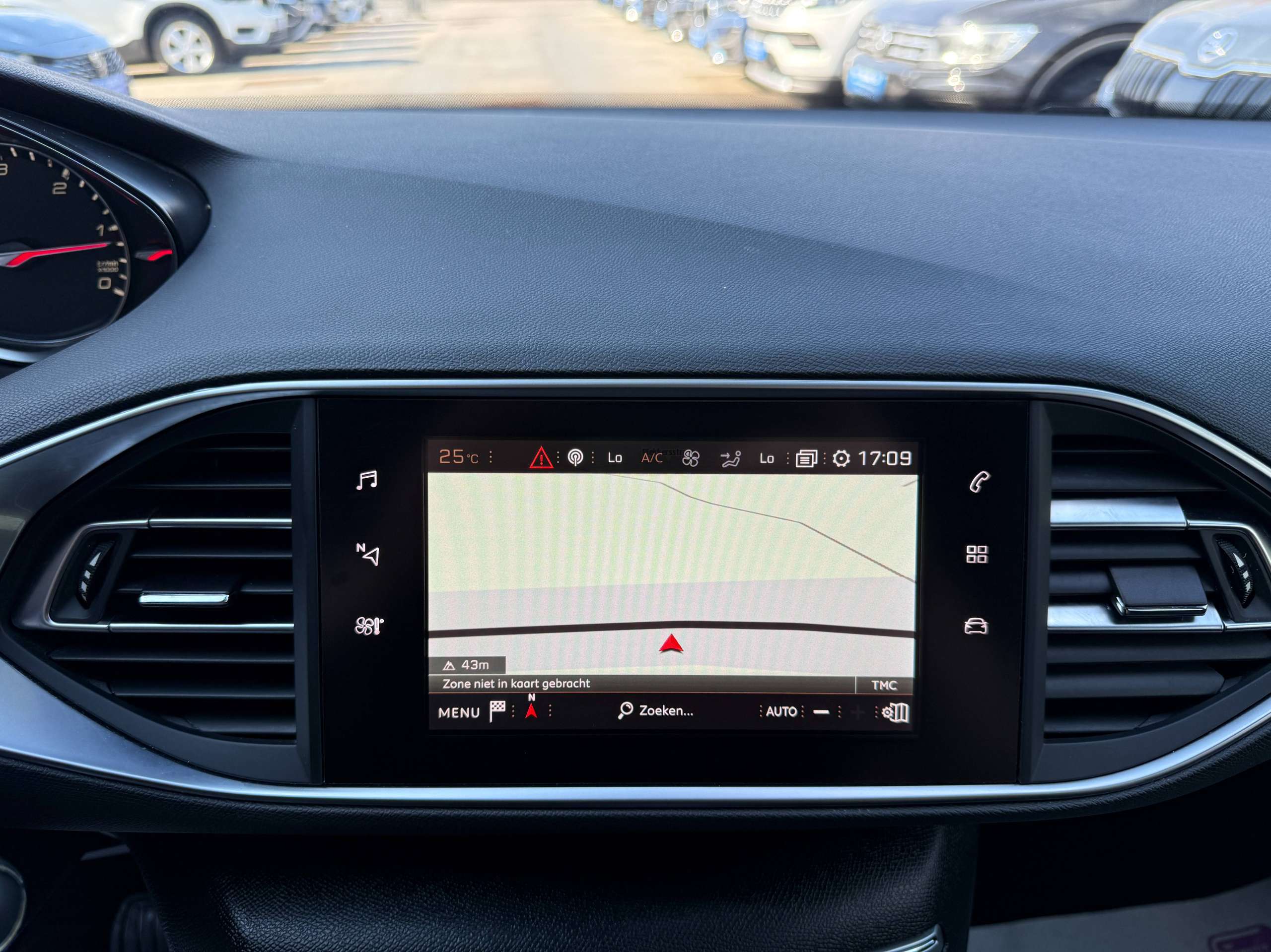 7e2e5f2f-4546-4be6-85a3-4843789bff7618-peugeot-308-sw-1-5-bluehdi-130pk-navigatie-carplay-bluetooth-pdc-led.jpg