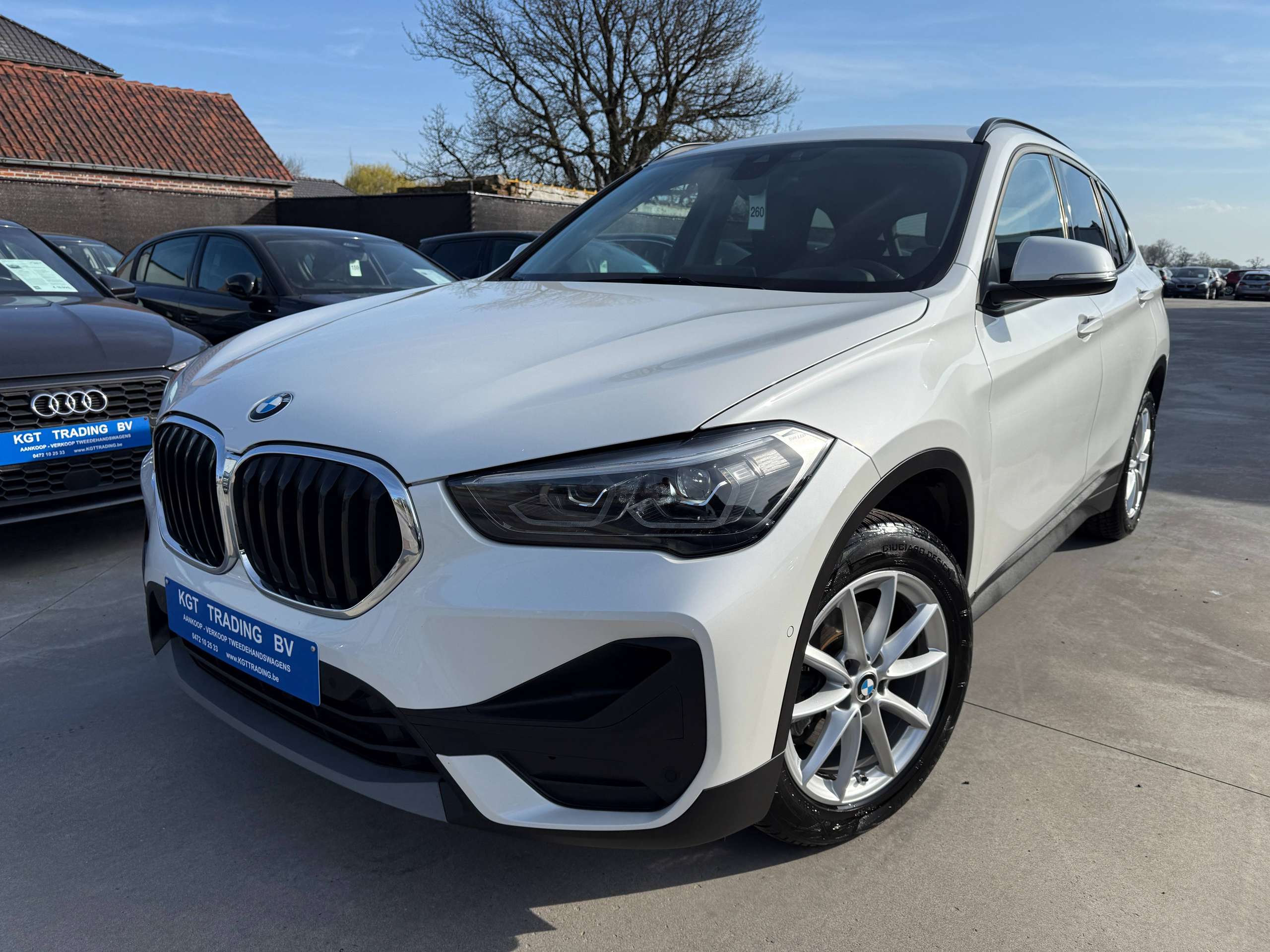 82c0851d-33d3-495b-99a9-f83d2e8ab7931-bmw-x1-1-5i-automaat-full-led-navi-camera-head-up-dab-pdc.jpg