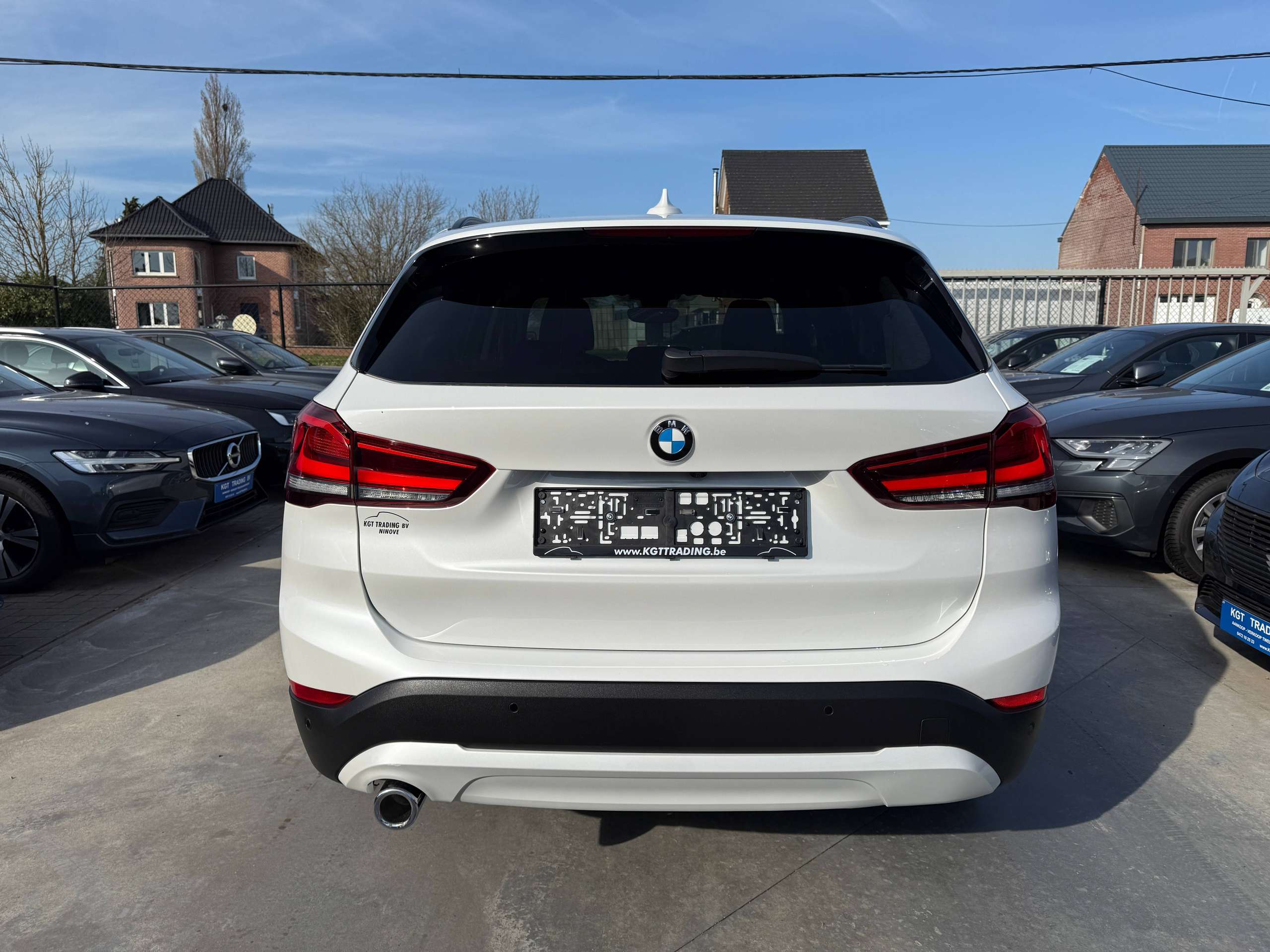 82c0851d-33d3-495b-99a9-f83d2e8ab7937-bmw-x1-1-5i-automaat-full-led-navi-camera-head-up-dab-pdc.jpg