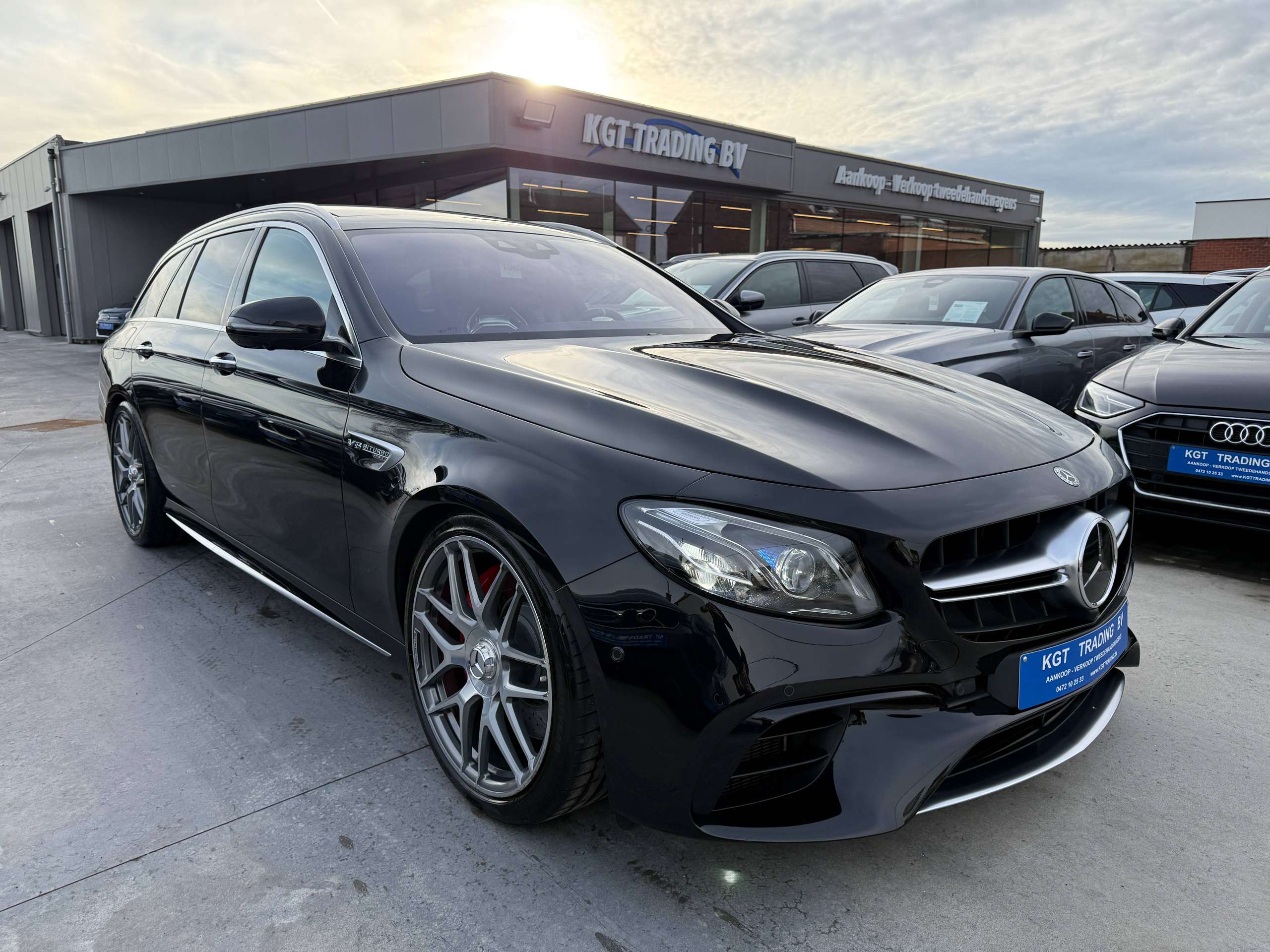 a6c9da61-f59d-4338-bcfa-b3a5eea854df3-mercedes-benz-e-63-amg-s-4matic-performance-seats-360-pano-drivers-pack.jpg