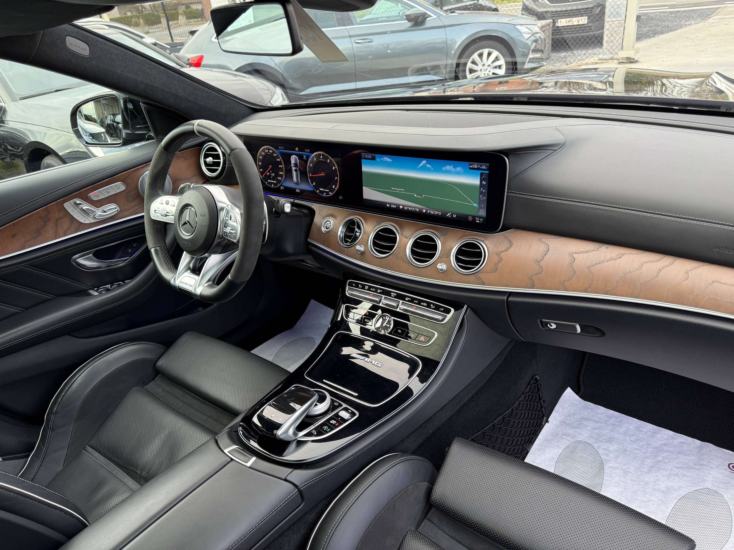 a6c9da61-f59d-4338-bcfa-b3a5eea854df36-mercedes-benz-e-63-amg-s-4matic-performance-seats-360-pano-drivers-pack.jpg