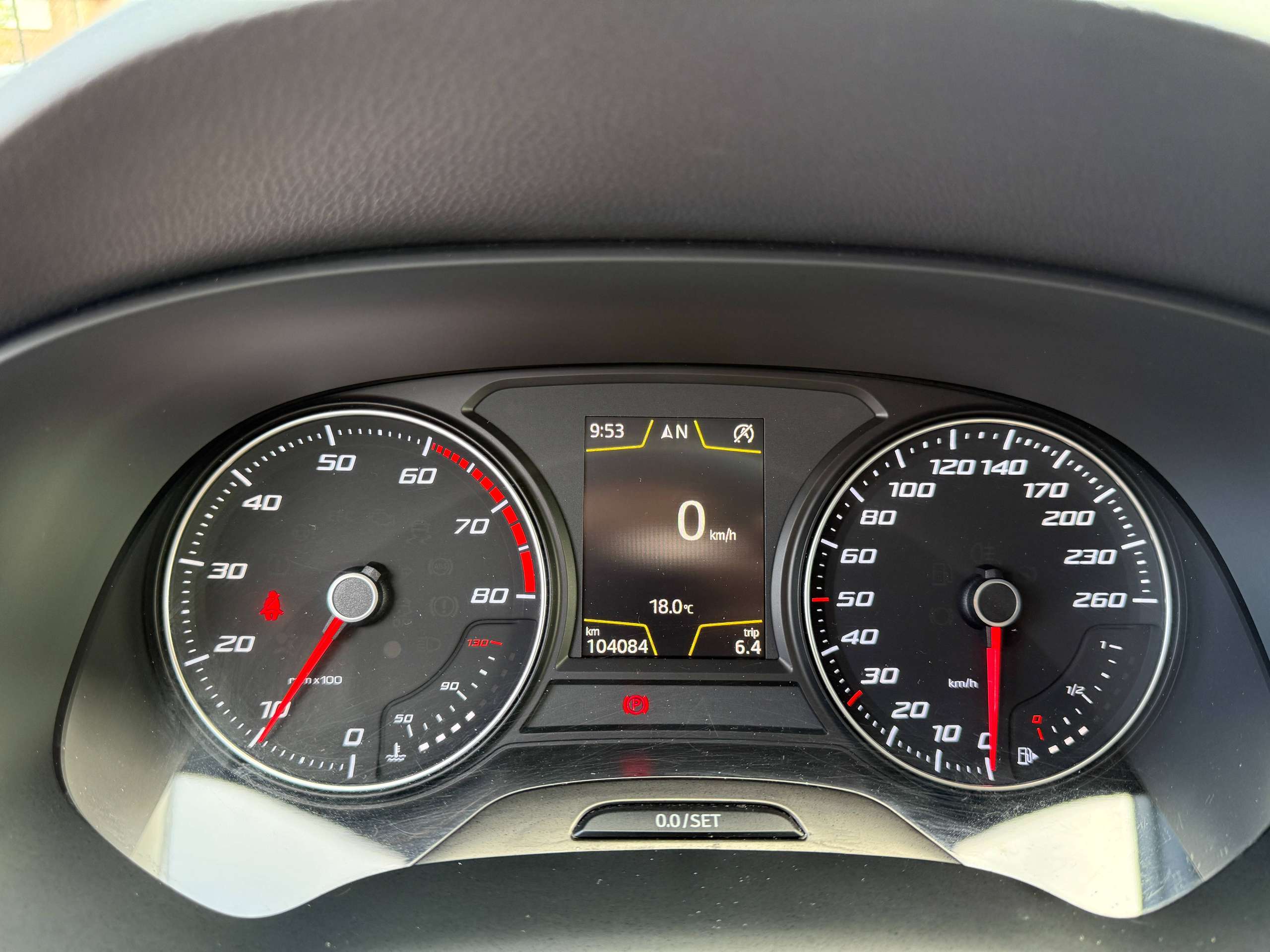 a9db8150-0fa6-4ab8-bad0-5d6637eedab117-seat-ateca-1-0-tsi-115pk-navigatie-bluetooth-parkeersensoren-led-alu-airco.jpg