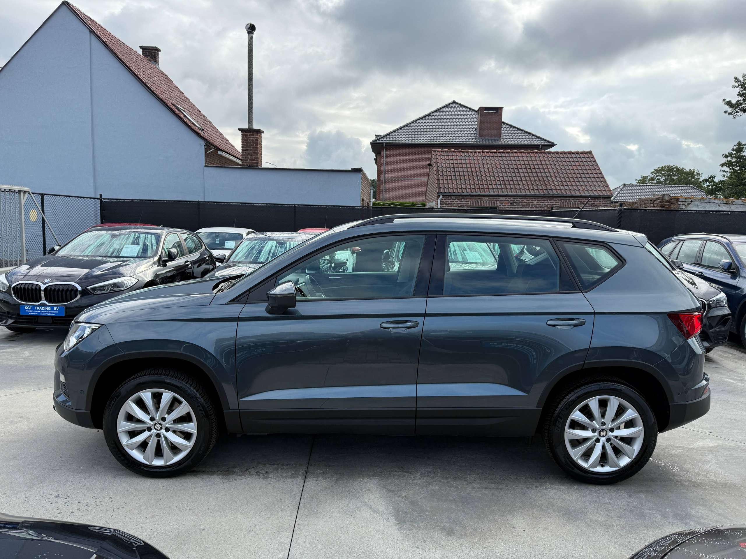 a9db8150-0fa6-4ab8-bad0-5d6637eedab18-seat-ateca-1-0-tsi-115pk-navigatie-bluetooth-parkeersensoren-led-alu-airco.jpg