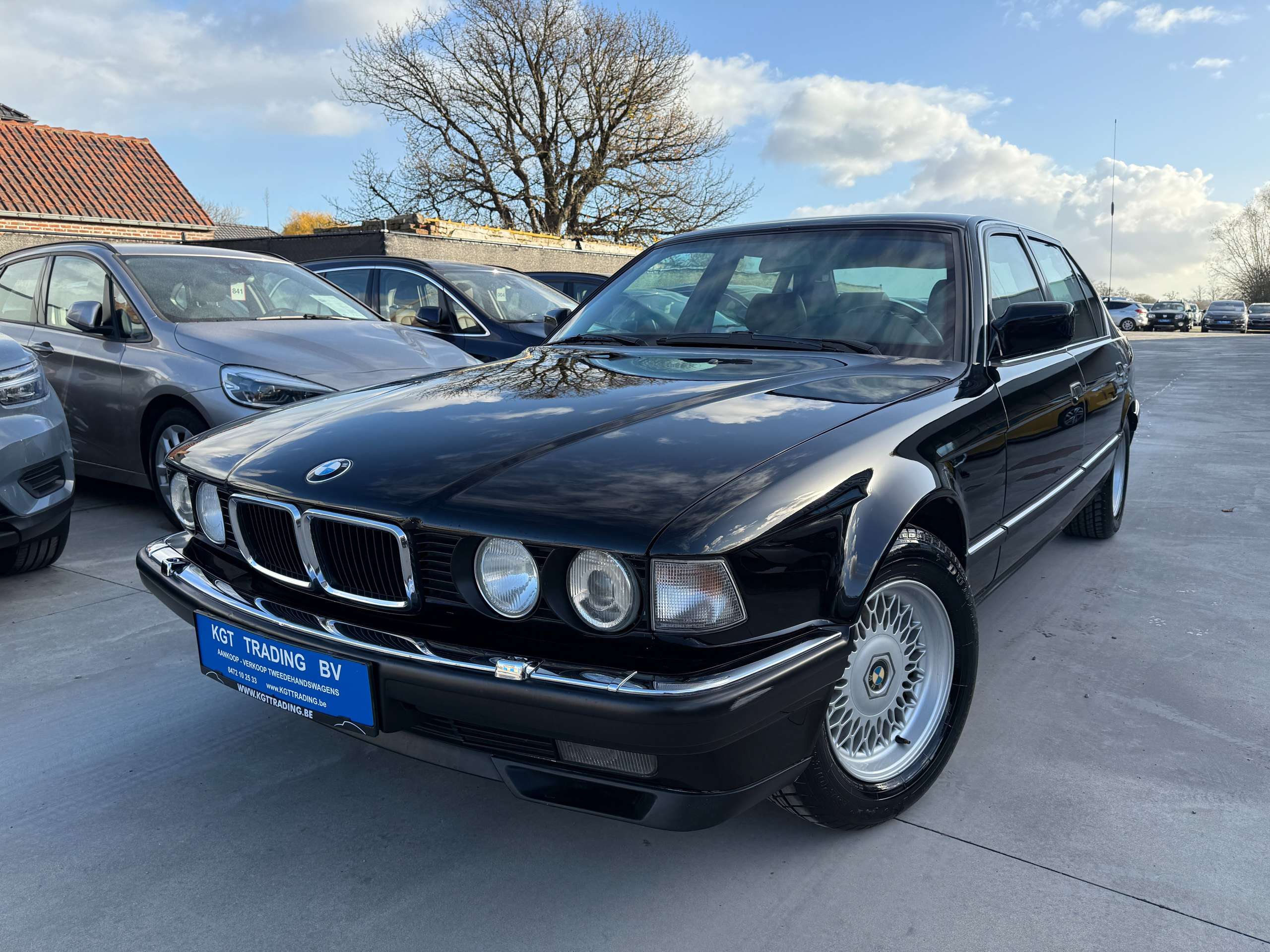 adbb8c4d-3f74-4996-8186-5c5e95e6450c1-bmw-750-il-oldtimer-b6-gepantserd-unieke-staatslimousine.jpg