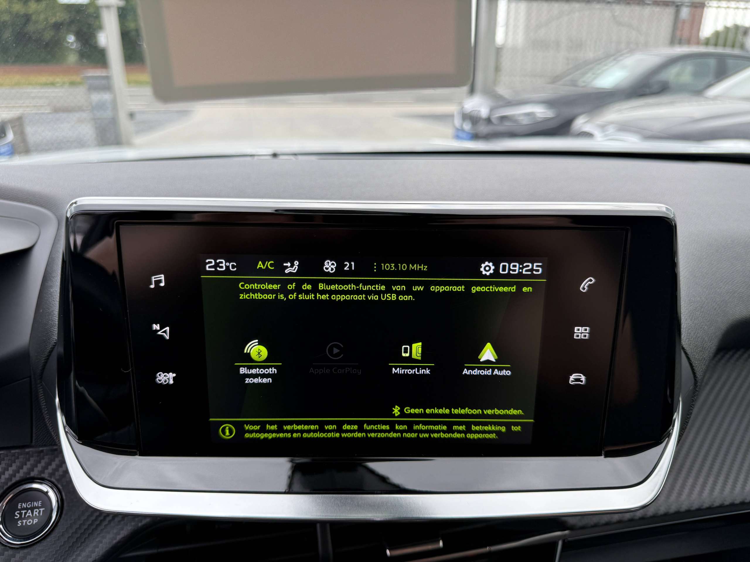 b4b4897b-30e5-4cf3-ab52-381f0da727b920-peugeot-2008-1-2i-130pk-automaat-allure-leder-virtual-camera-carplay-full-led-alu-pdc.jpg