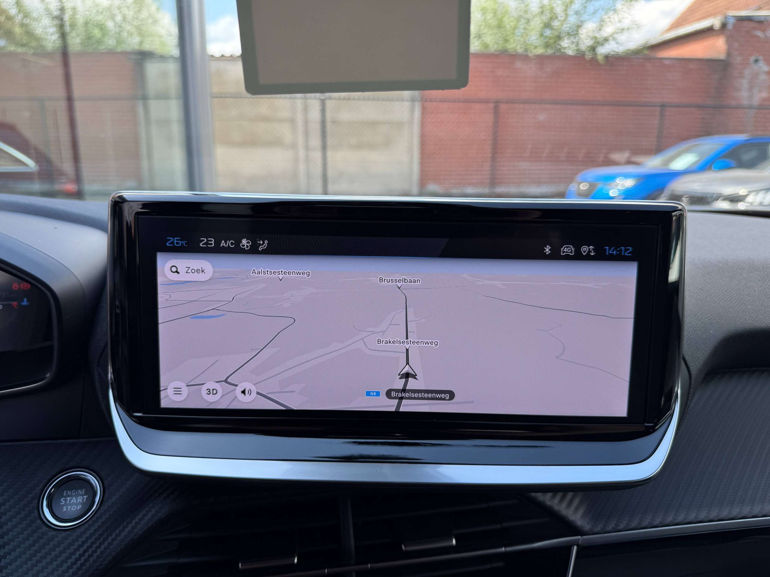 c300ce7e-4595-46cc-8f50-73641c52910b19-peugeot-2008-1-2i-turbo-allure-navigatie-full-led-carplay-leder-bluetooth-dab-alu.jpg