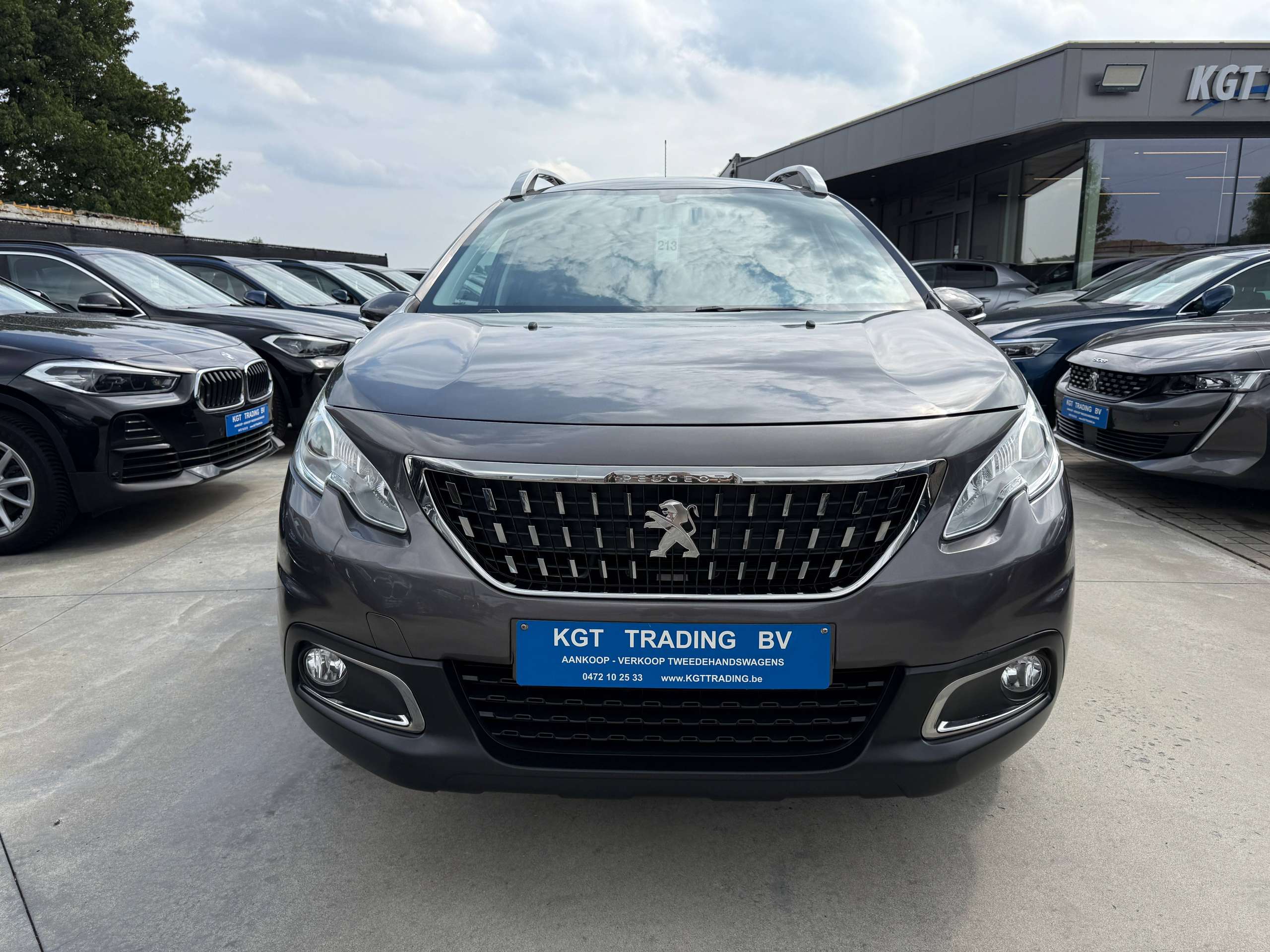 c651de54-3002-4d80-a272-4b9264bb7aeb2-peugeot-2008-1-2i-82pk-facelift-bluetooth-zetelverwarming-airco-carpass.jpg