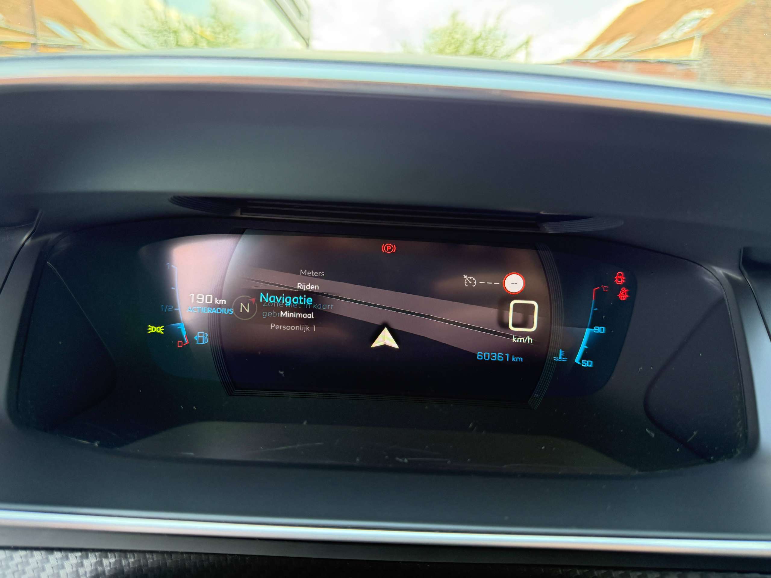 c9491344-4fb1-4bb2-a39b-32c7e371e1c419-peugeot-208-1-2i-101pk-gt-line-navigatie-leder-virtual-camera-carplay-pdc-full-led-alu.jpg