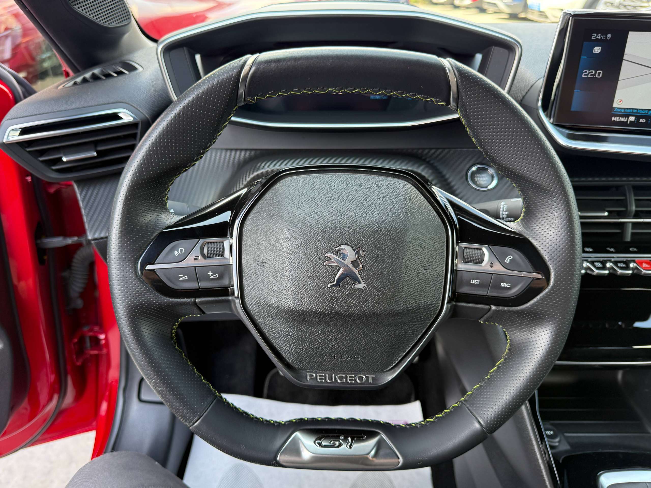 c9491344-4fb1-4bb2-a39b-32c7e371e1c420-peugeot-208-1-2i-101pk-gt-line-navigatie-leder-virtual-camera-carplay-pdc-full-led-alu.jpg