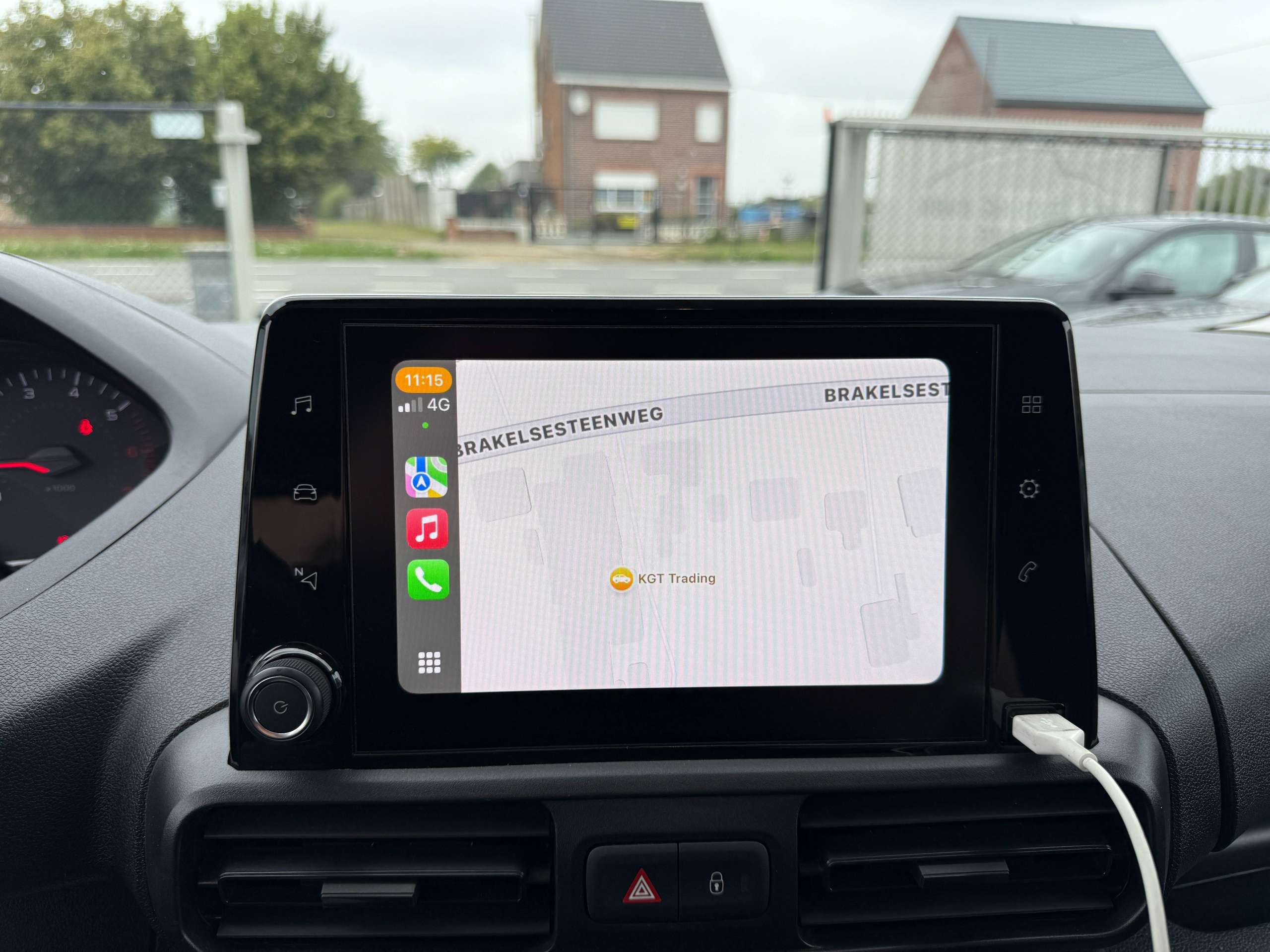 d6a4e0d0-9b1e-4253-aecd-c615d548bf1d25-peugeot-partner-1-5-bluehdi-navigatie-carplay-bluetooth-pdc-airco.jpg