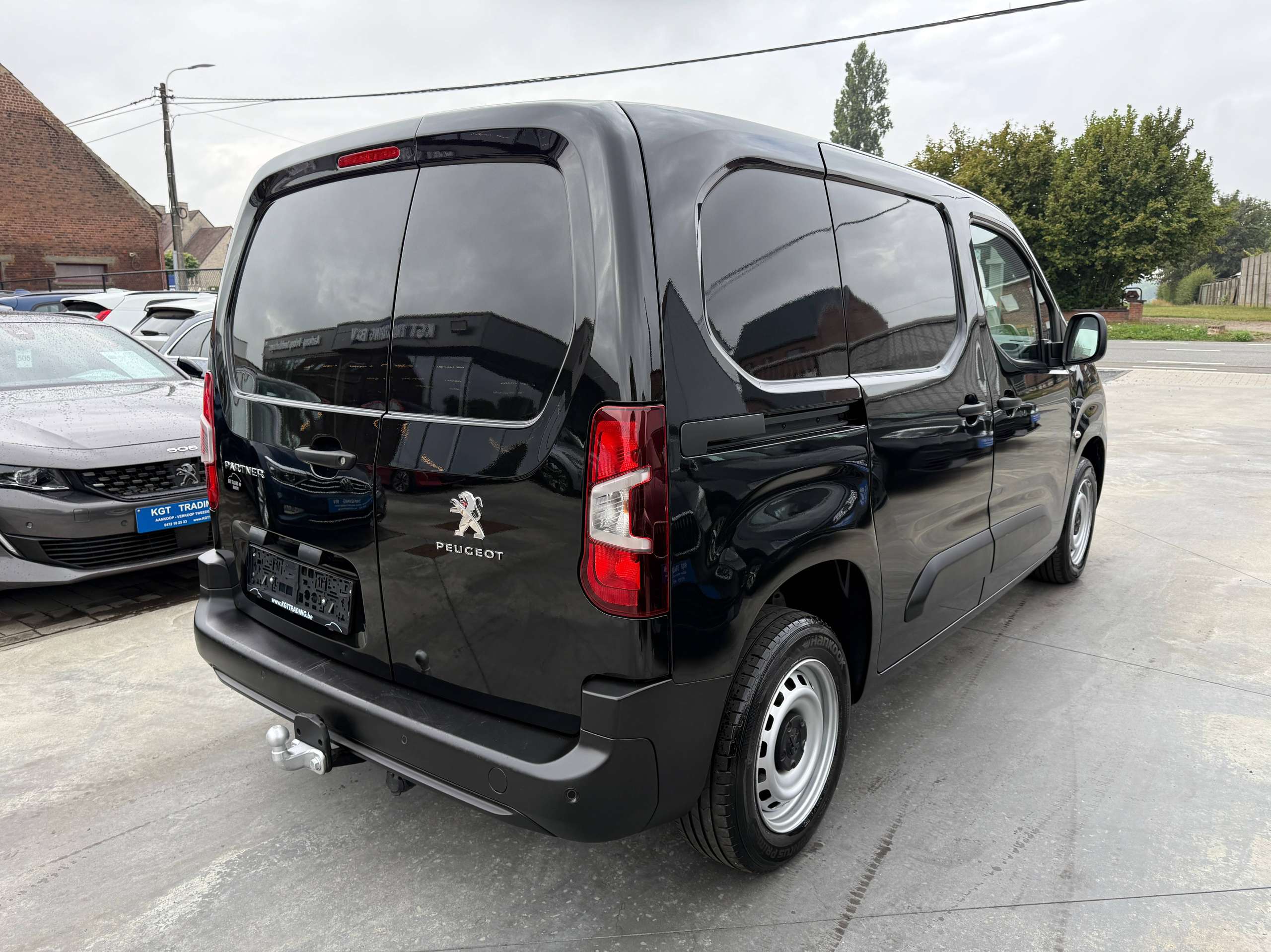 d6a4e0d0-9b1e-4253-aecd-c615d548bf1d5-peugeot-partner-1-5-bluehdi-navigatie-carplay-bluetooth-pdc-airco.jpg