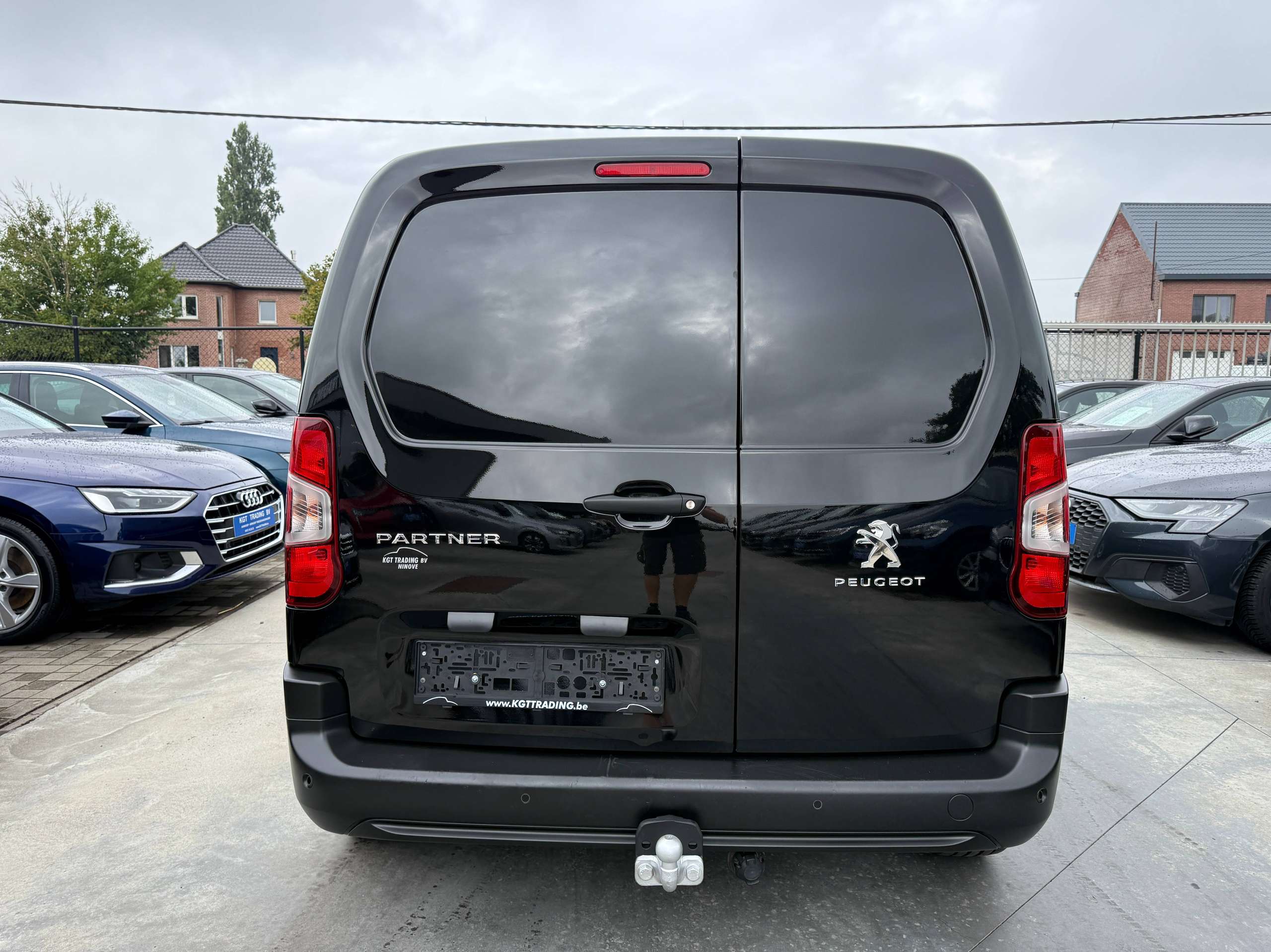 d6a4e0d0-9b1e-4253-aecd-c615d548bf1d6-peugeot-partner-1-5-bluehdi-navigatie-carplay-bluetooth-pdc-airco.jpg