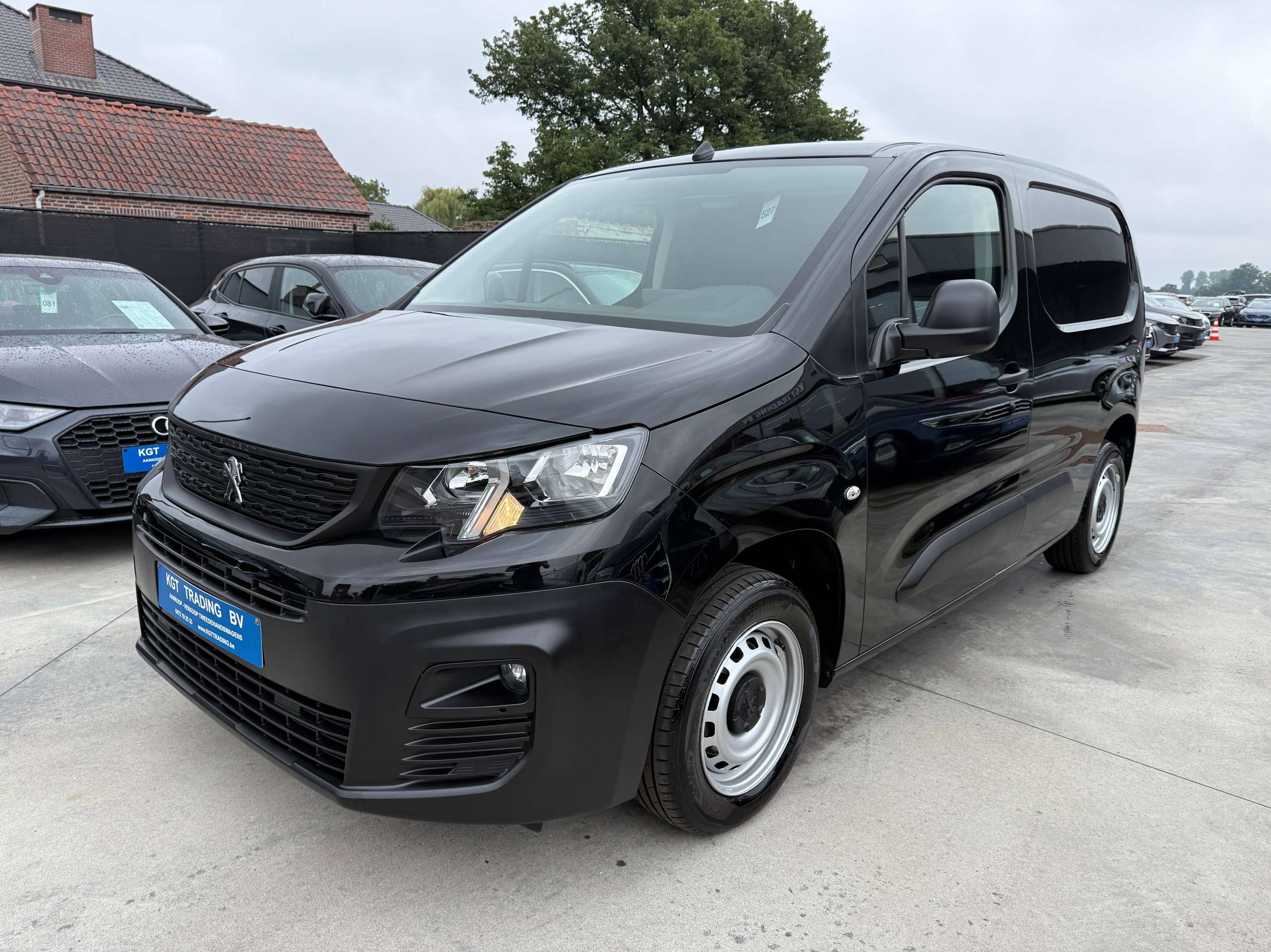 d6a4e0d0-9b1e-4253-aecd-c615d548bf1d9-peugeot-partner-1-5-bluehdi-navigatie-carplay-bluetooth-pdc-airco.jpg