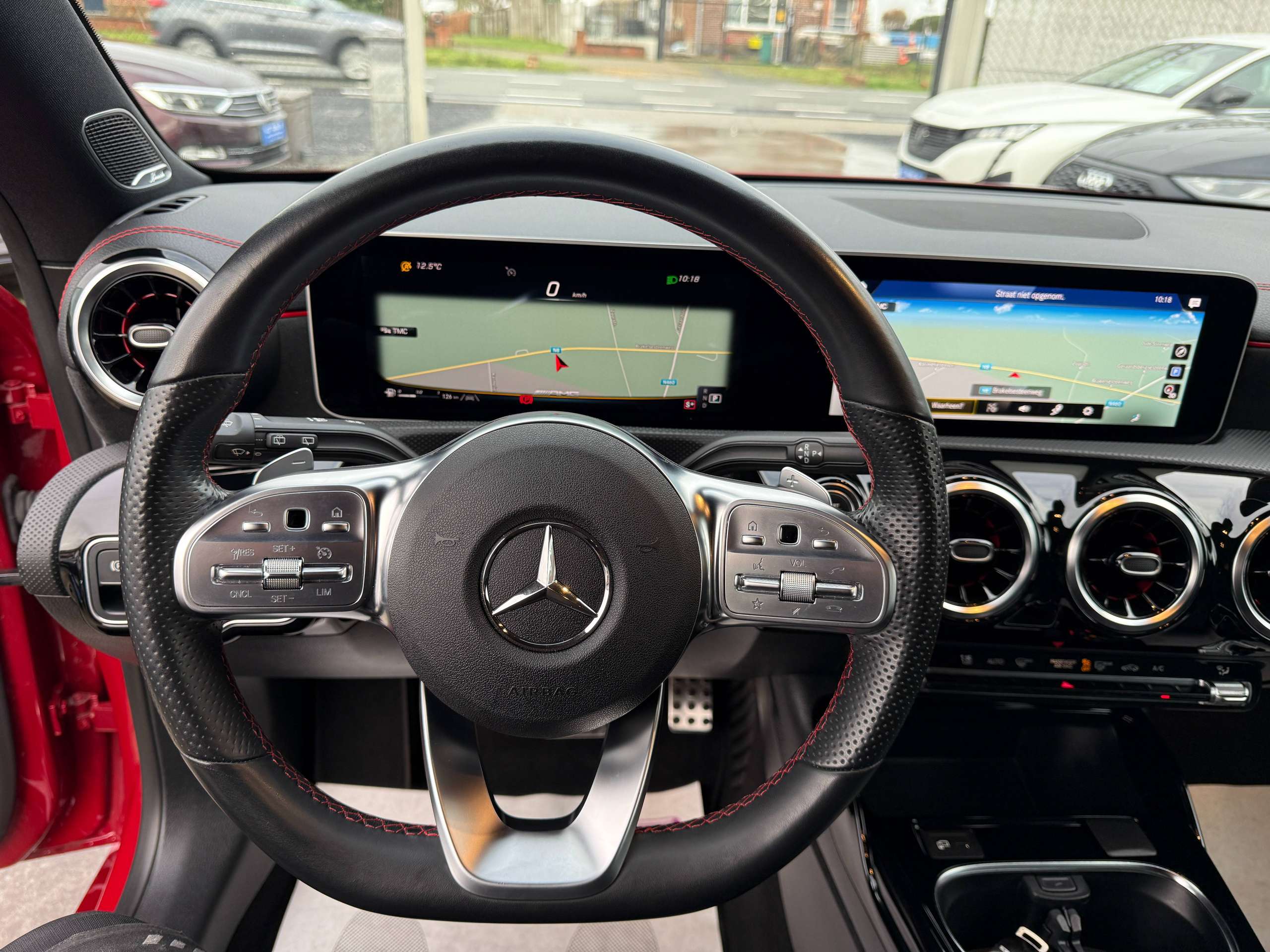 d8407b22-878a-44f5-beaa-2aac401e12e830-mercedes-benz-cla-35-amg-4matic-amg-exhaust-burmester-camera-full-led-navi-leder.jpg